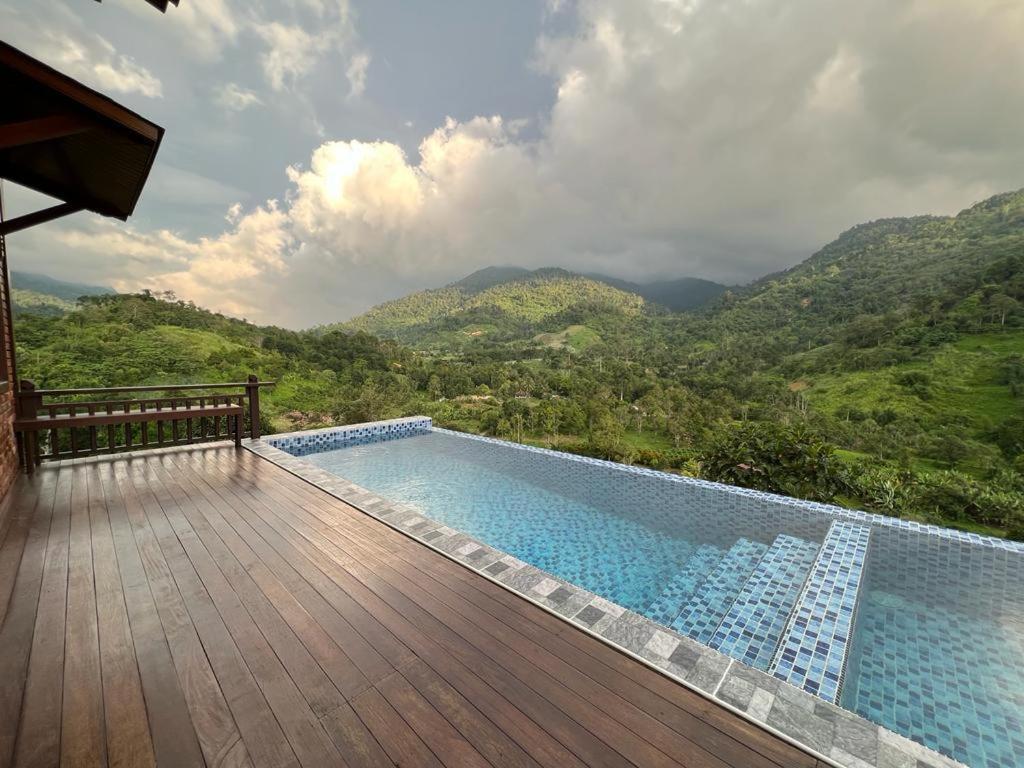 TUAH by D Manggis Infinity Pool Villa photo 6
