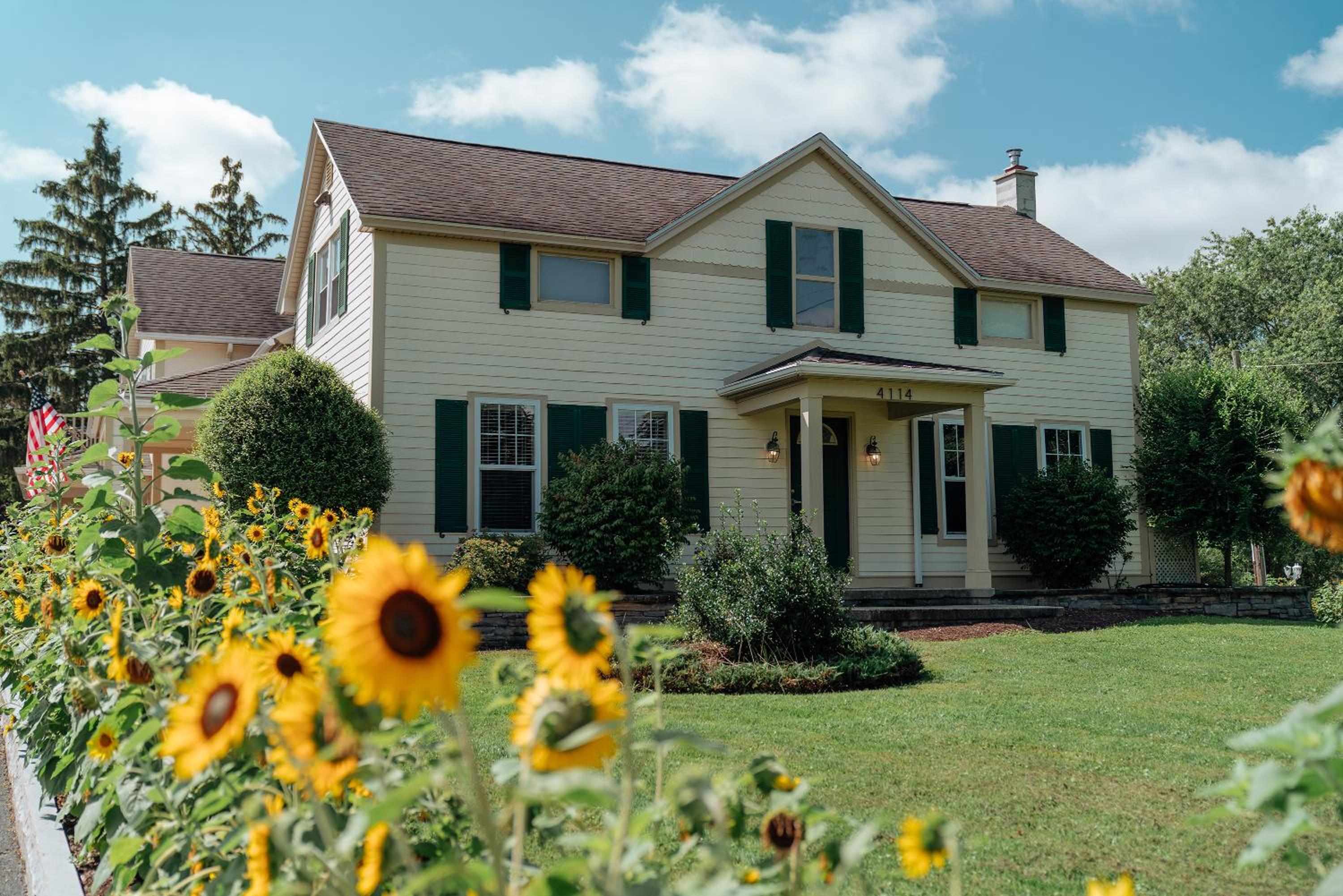 Skaneateles Suites