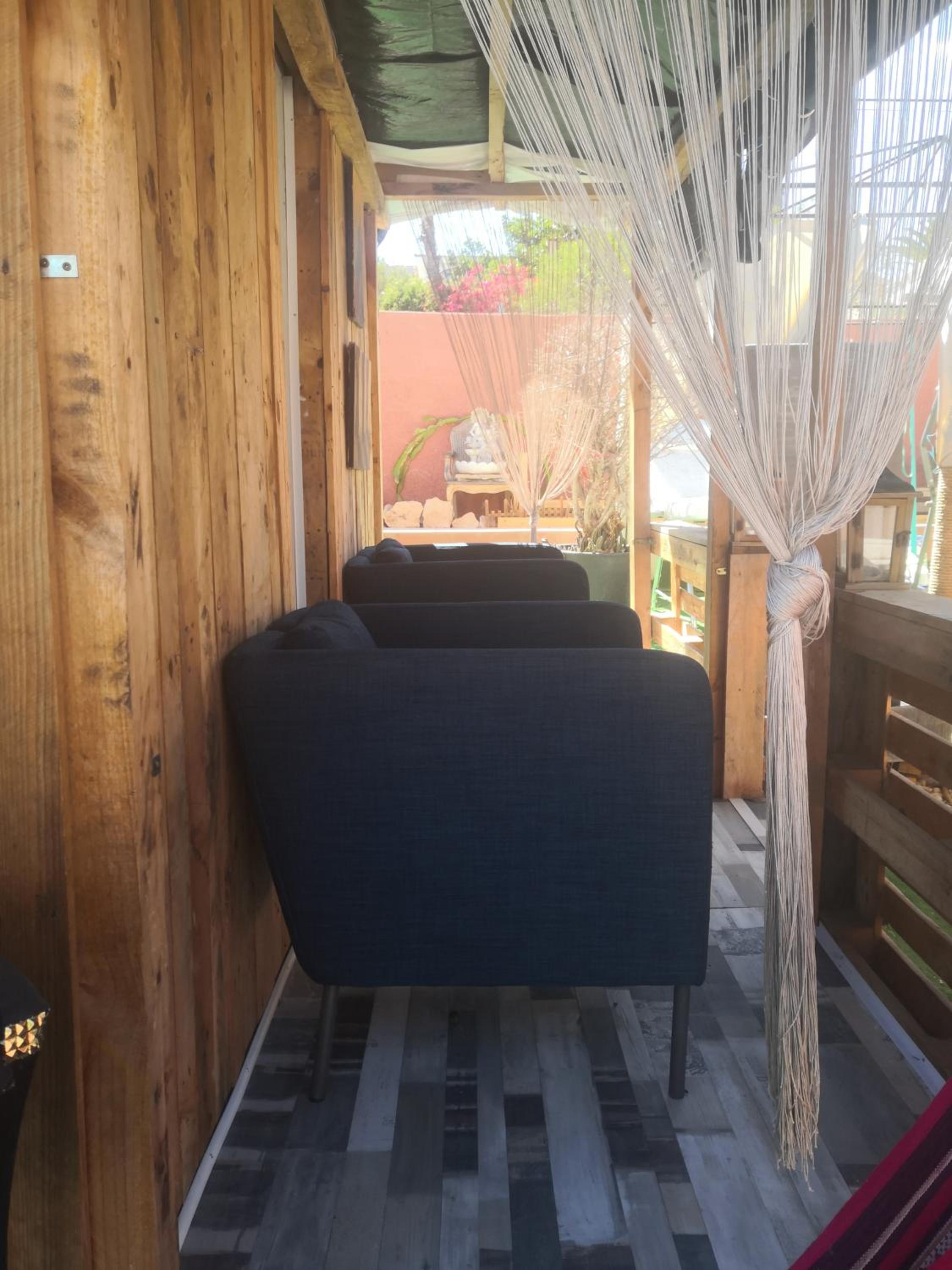 Flor de Loto Romantic Woodhouse casita camping