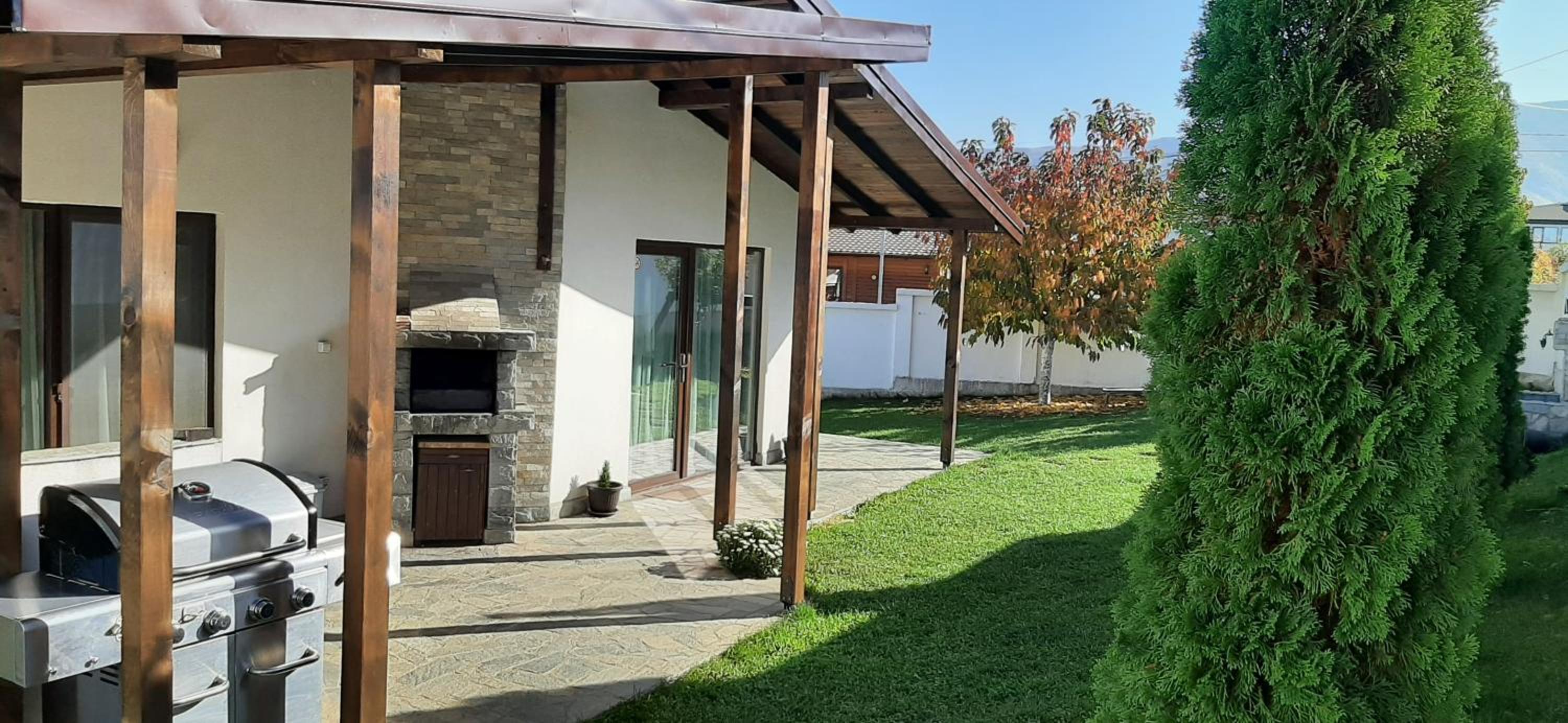 Villa Gardenia view 4