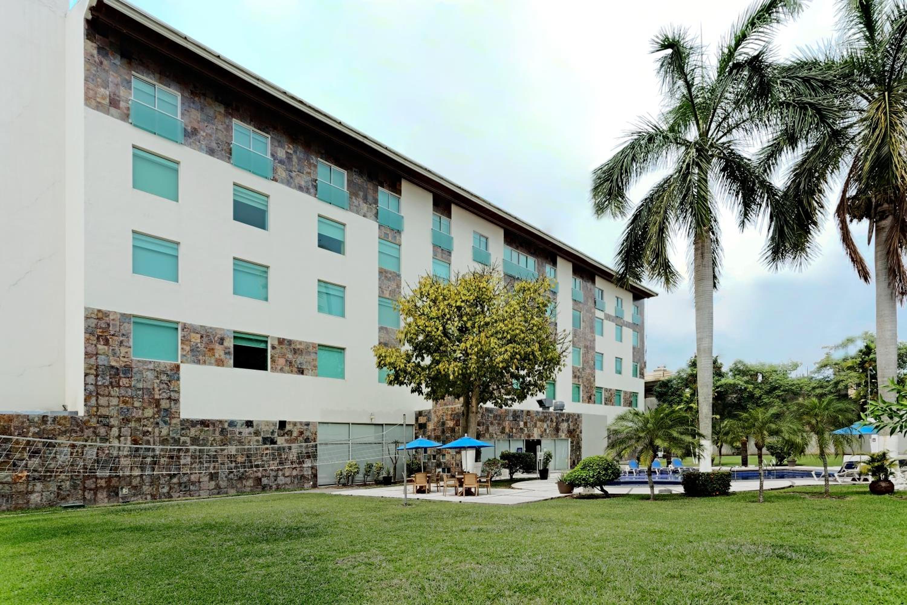 Villahermosa Vacations - Holiday Inn Express Villahermosa, an IHG Hotel - Property Image 2