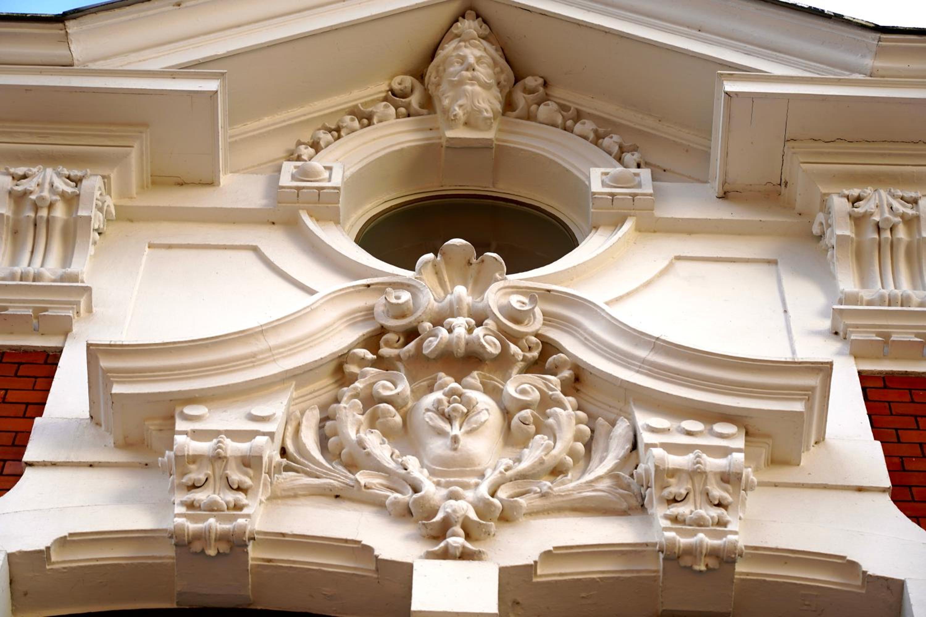 Luxuriöse Maisonette Wohnung im Szenenviertel