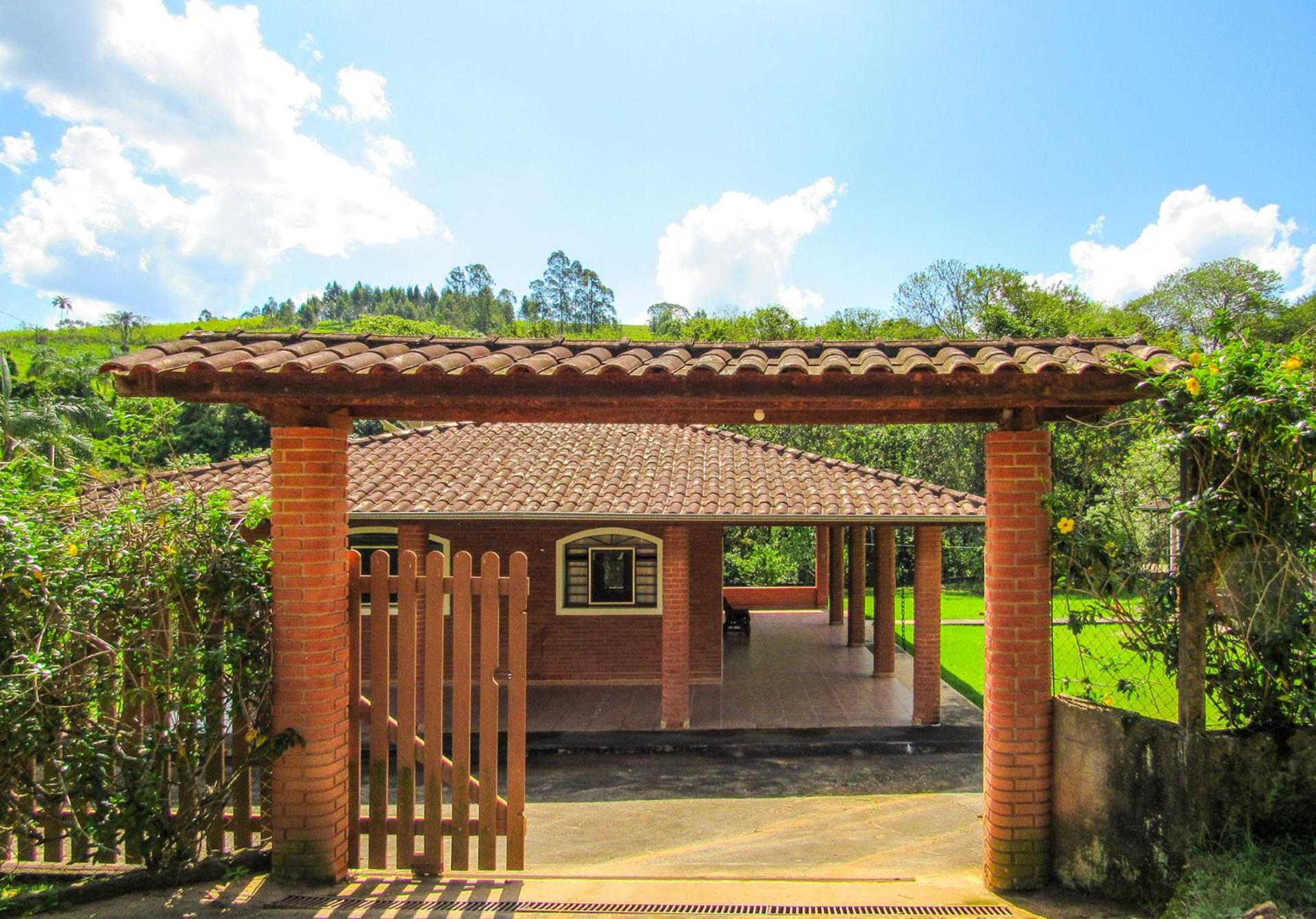 Casa de campo c WiFi e churrasqueira em Socorro SP