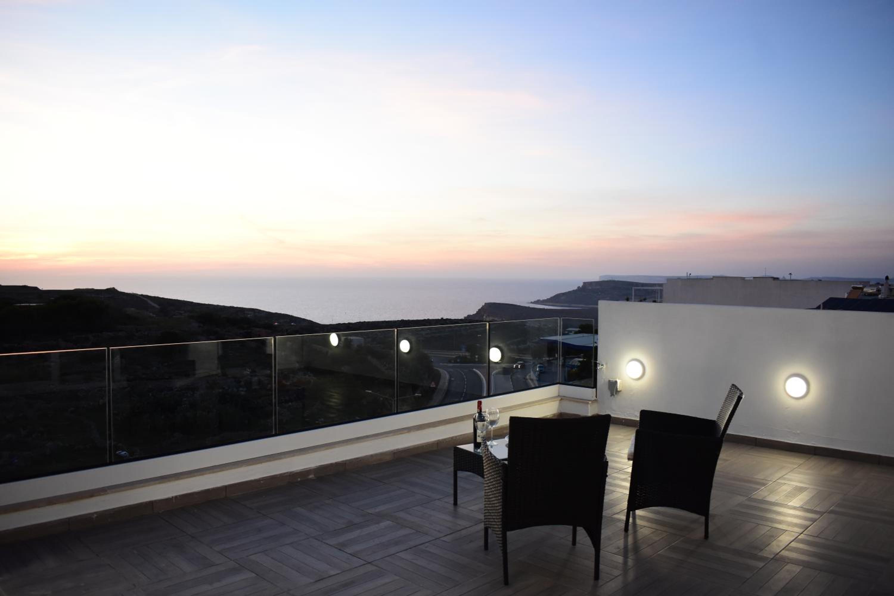 Hotel Sunset and Seaview Apartment -Brand New - Image 1