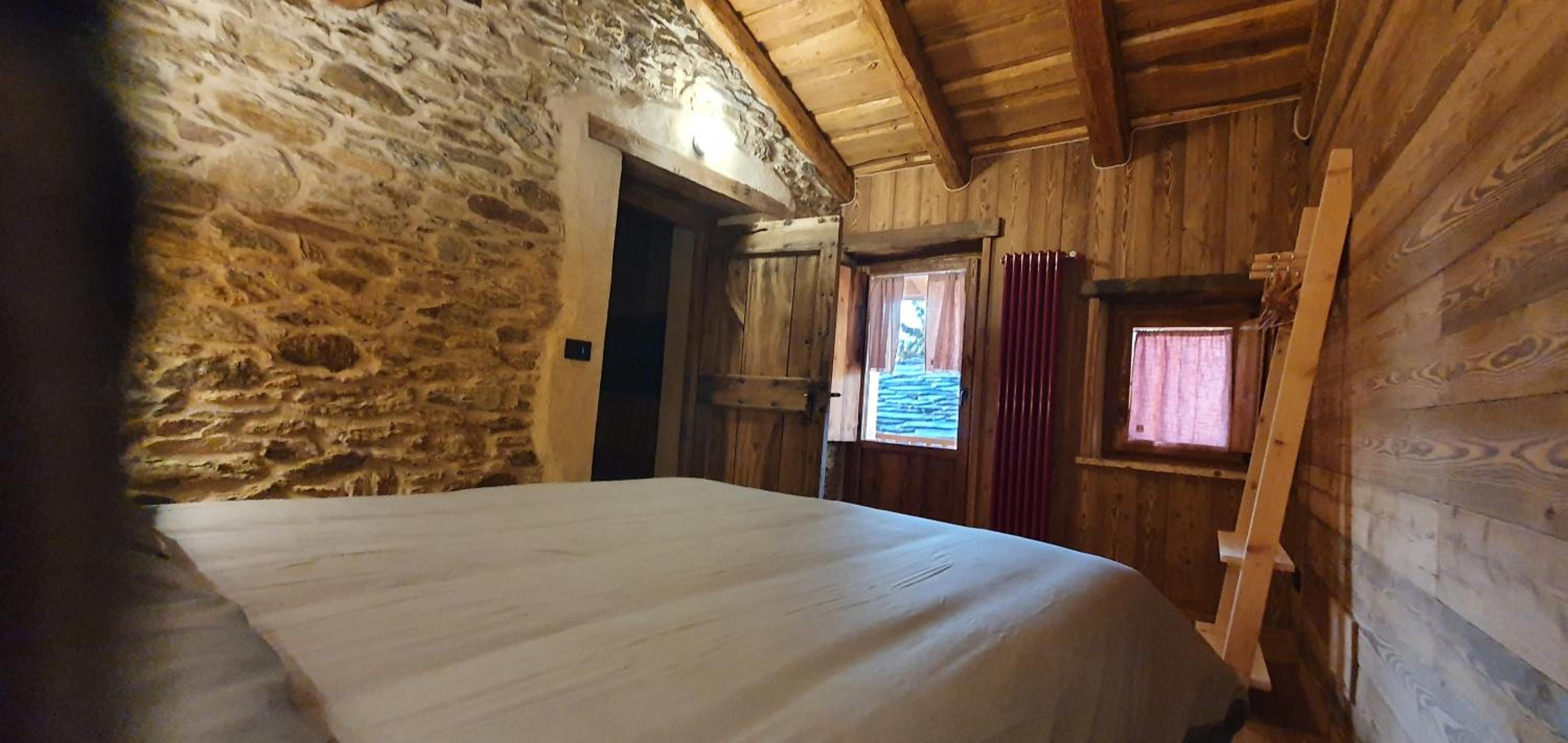 Casa Vacanza I Foresti Ex Scuola