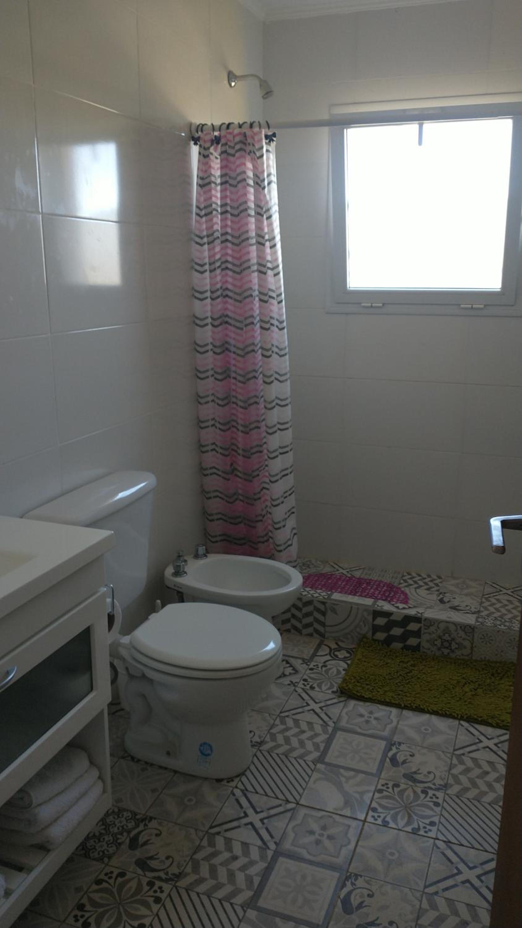 Duplex familiar con pileta en zona parque