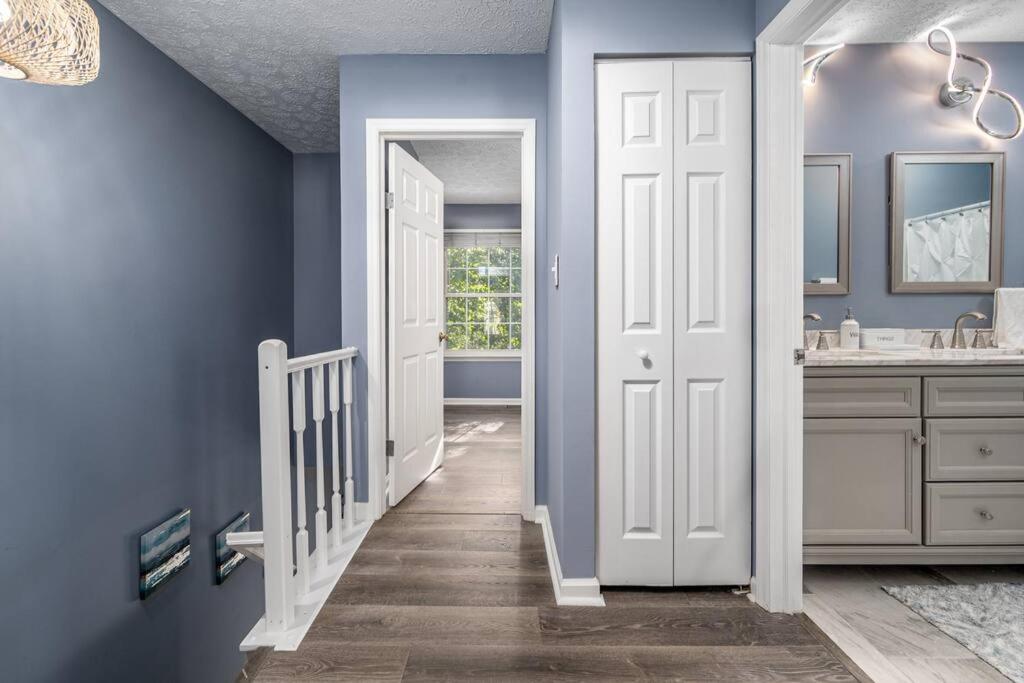Cozy End Unit Townhouse 1 Mile from Downtown Cary - Property Image 14