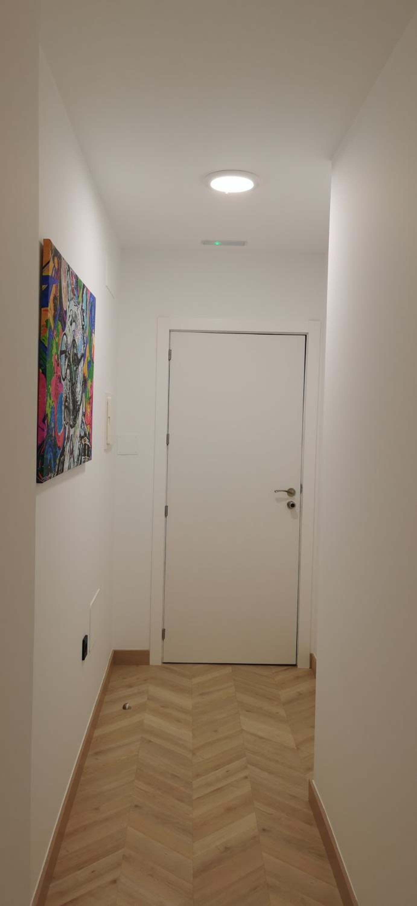Photo 33