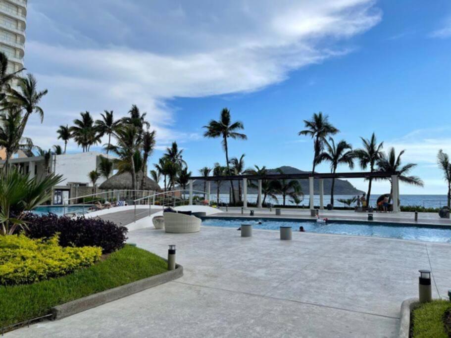 CONDO DE LUJO EN PLAYA ZONA DORADA CAMINO AL MAR view 5