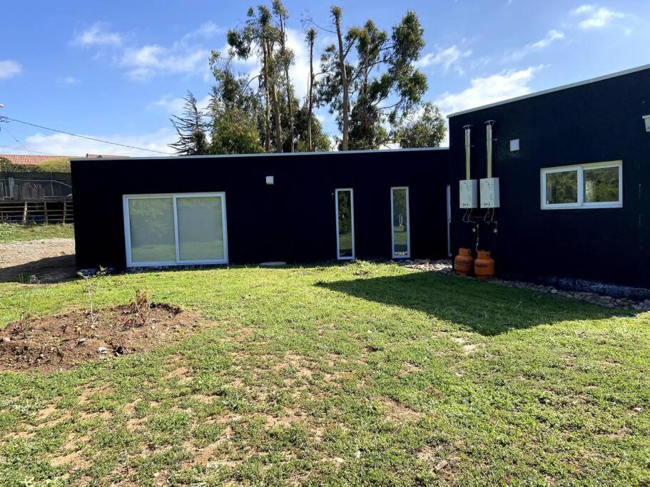 Moderna casa nueva en hermosa y soleada parcela
