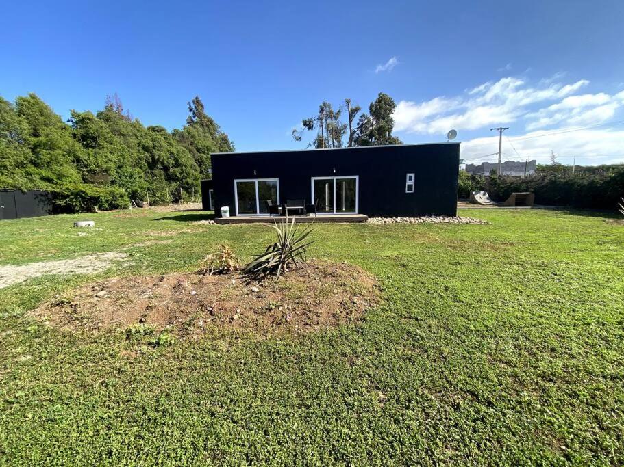 Moderna casa nueva en hermosa y soleada parcela