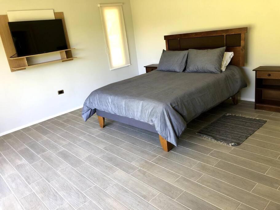 Moderna casa nueva en hermosa y soleada parcela