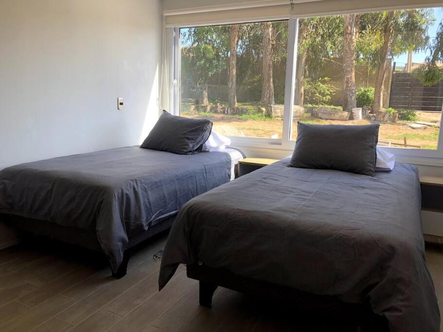Moderna casa nueva en hermosa y soleada parcela