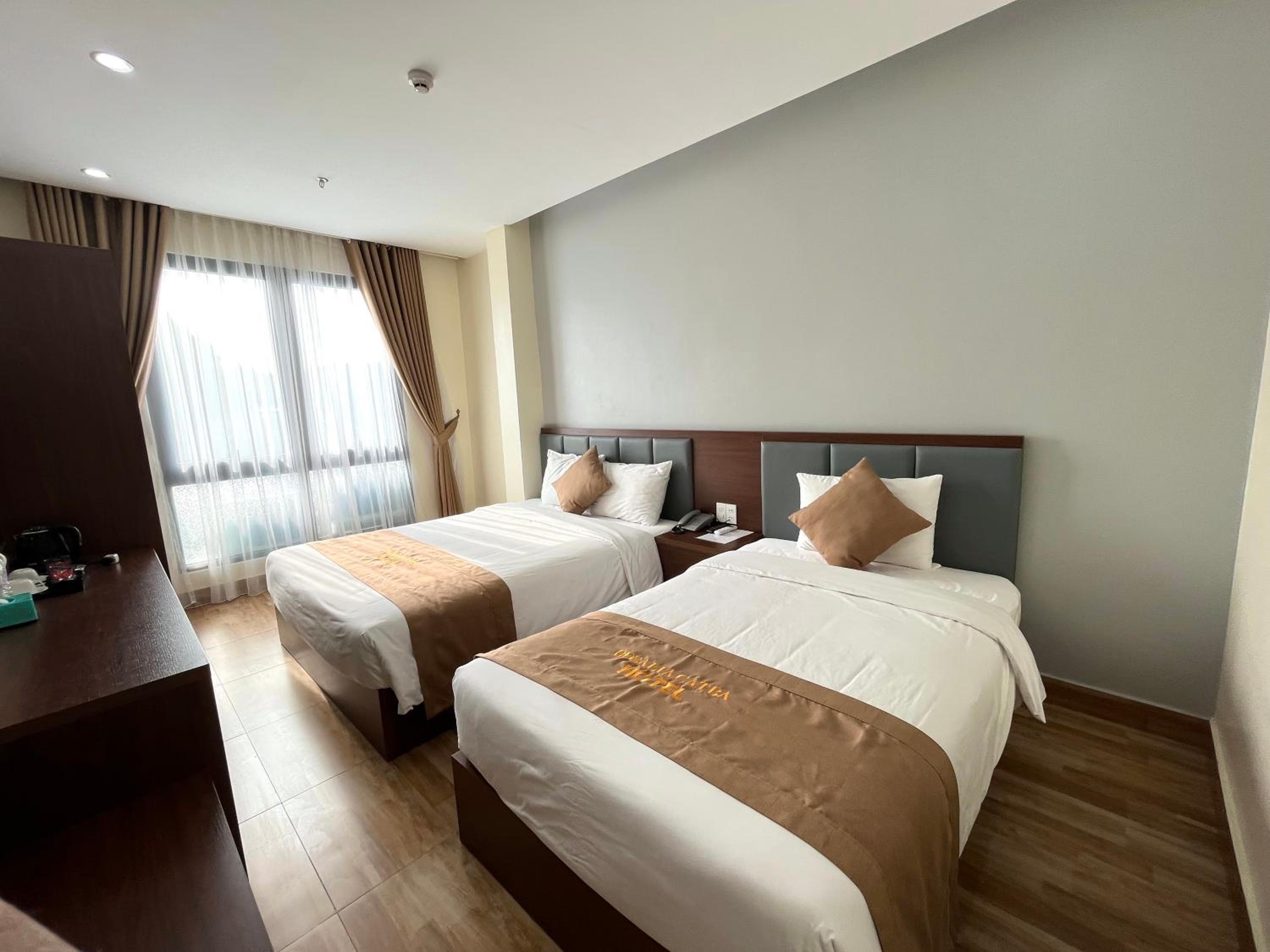 CAT BA ROSALIA HOTEL