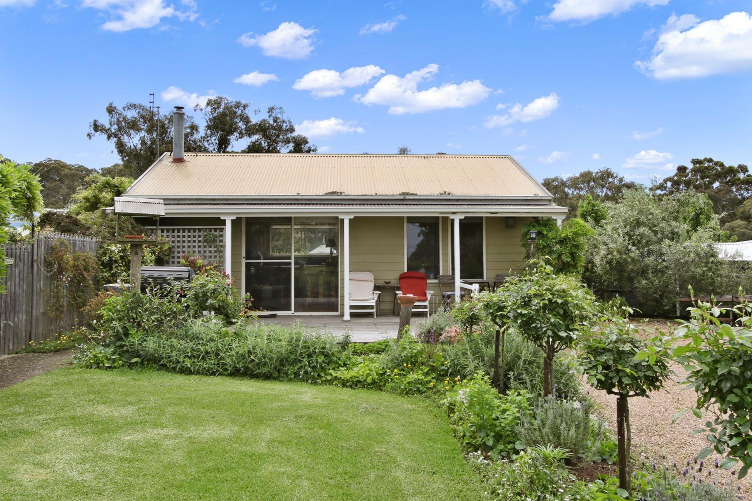 Clovelly Cottage - Cosy Metung Escape view 5