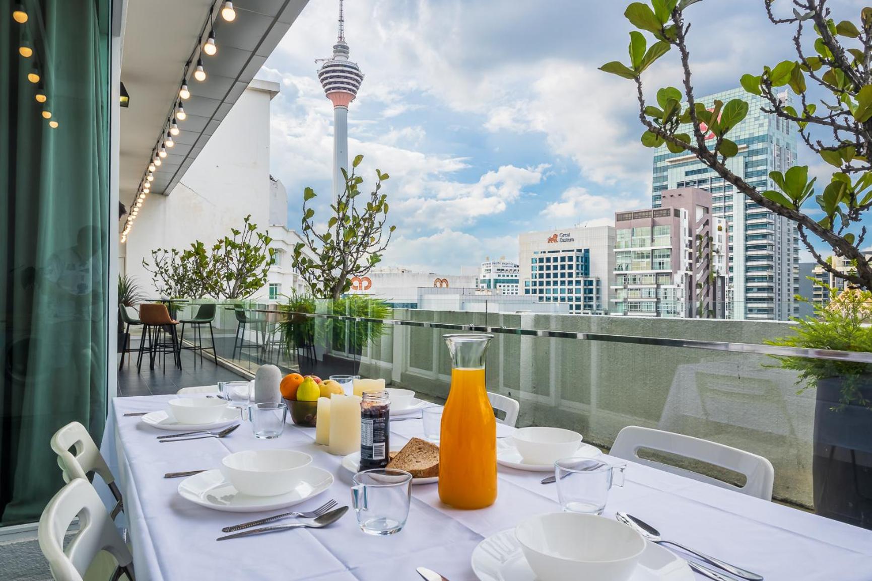 Starlight Penthouse 6-12Pax, 600m to Pavilion KL by Verano