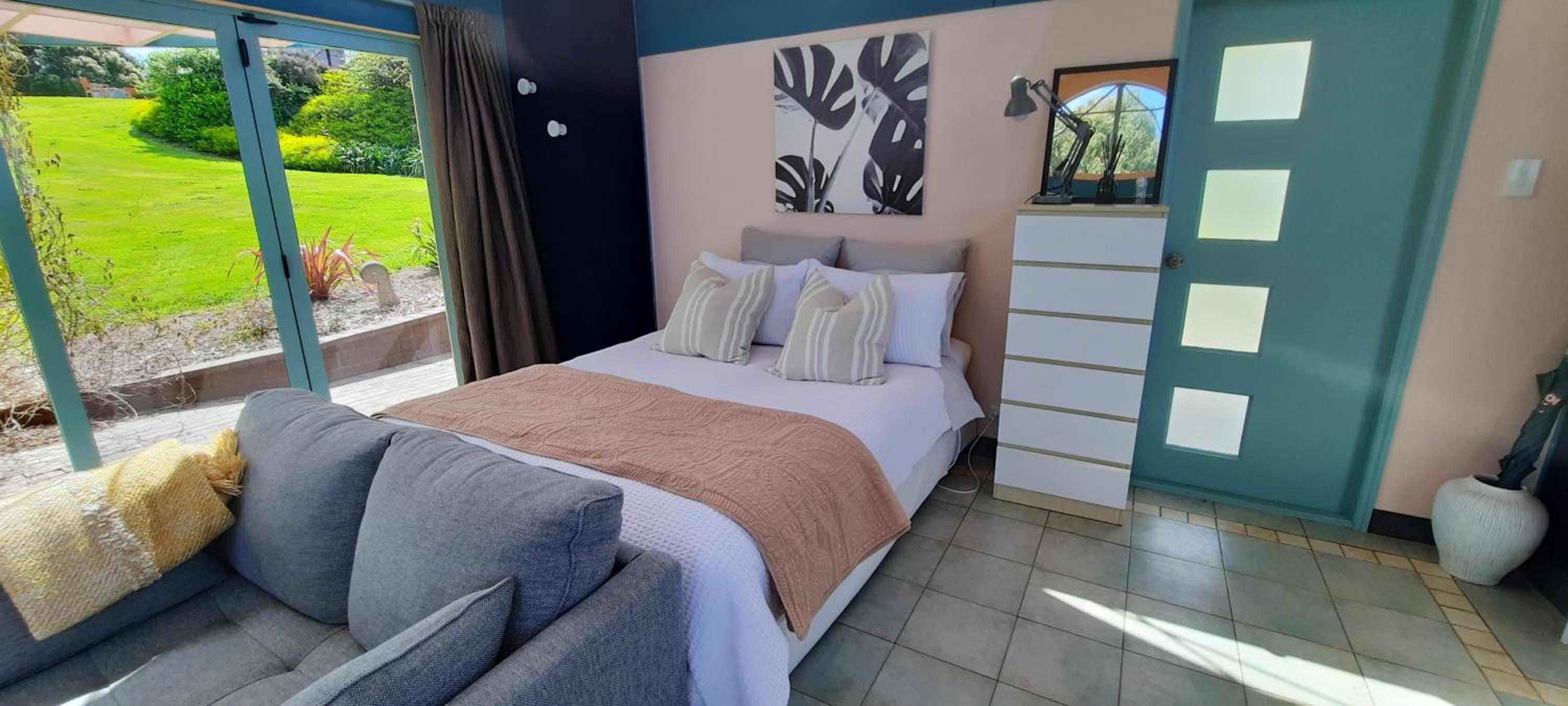 The Quarters Ocean-View Chalet