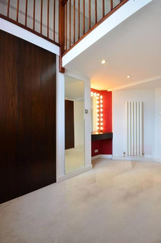 Penthouse Apartment