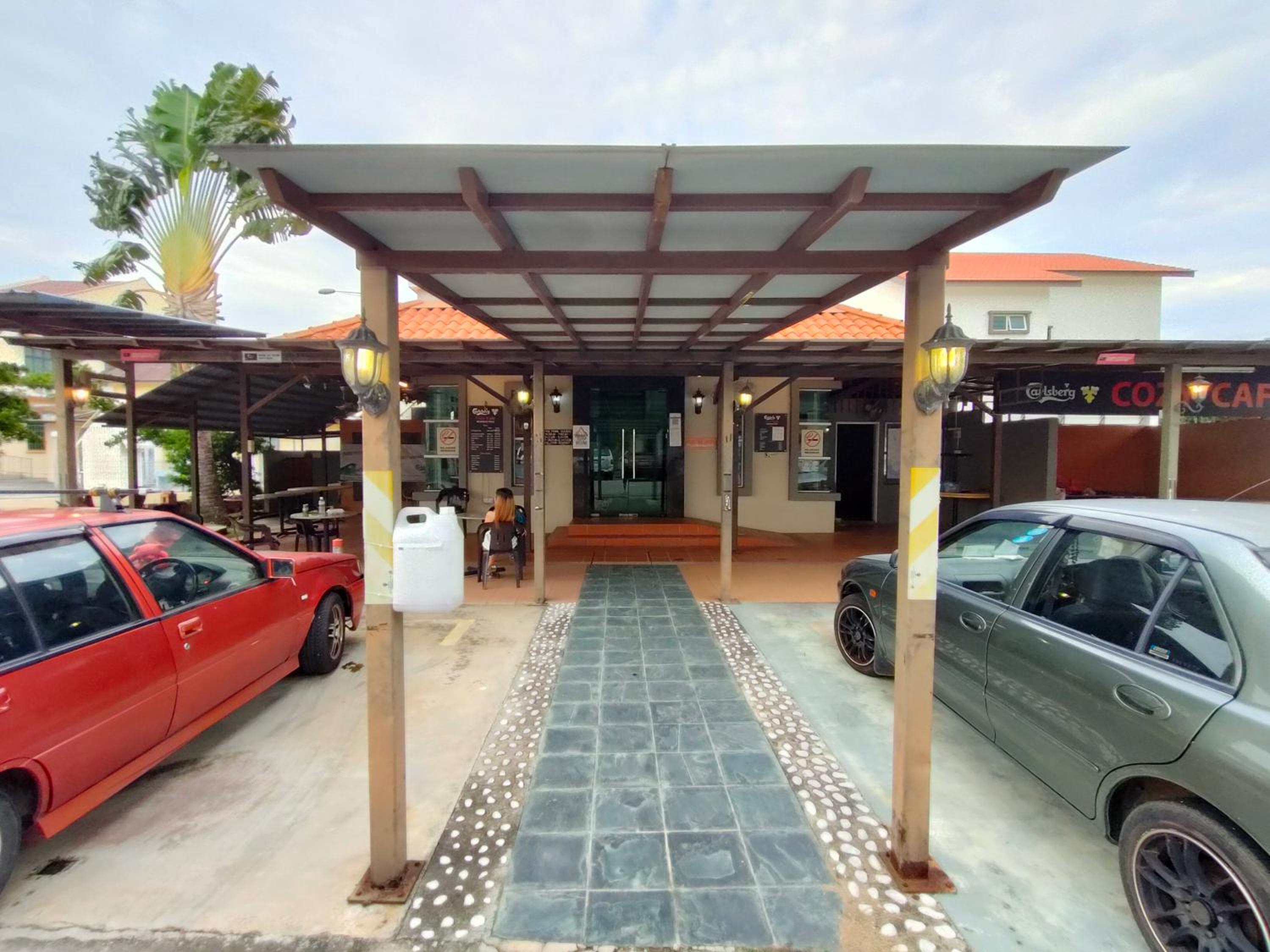 Cozzy Motel Malacca photo 7