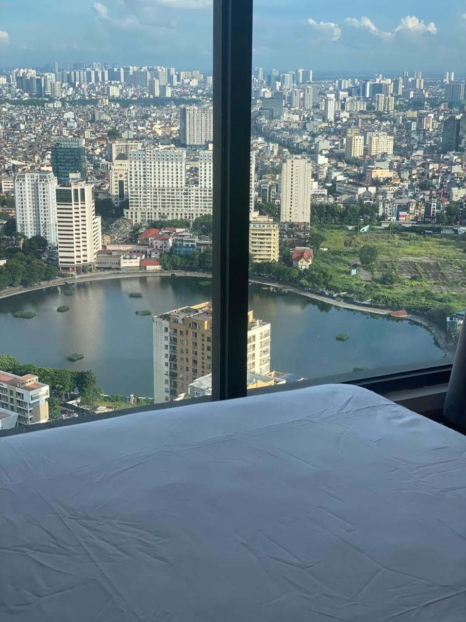 Investland- Vinhomes Metropolis one, two, three, four bedrooms