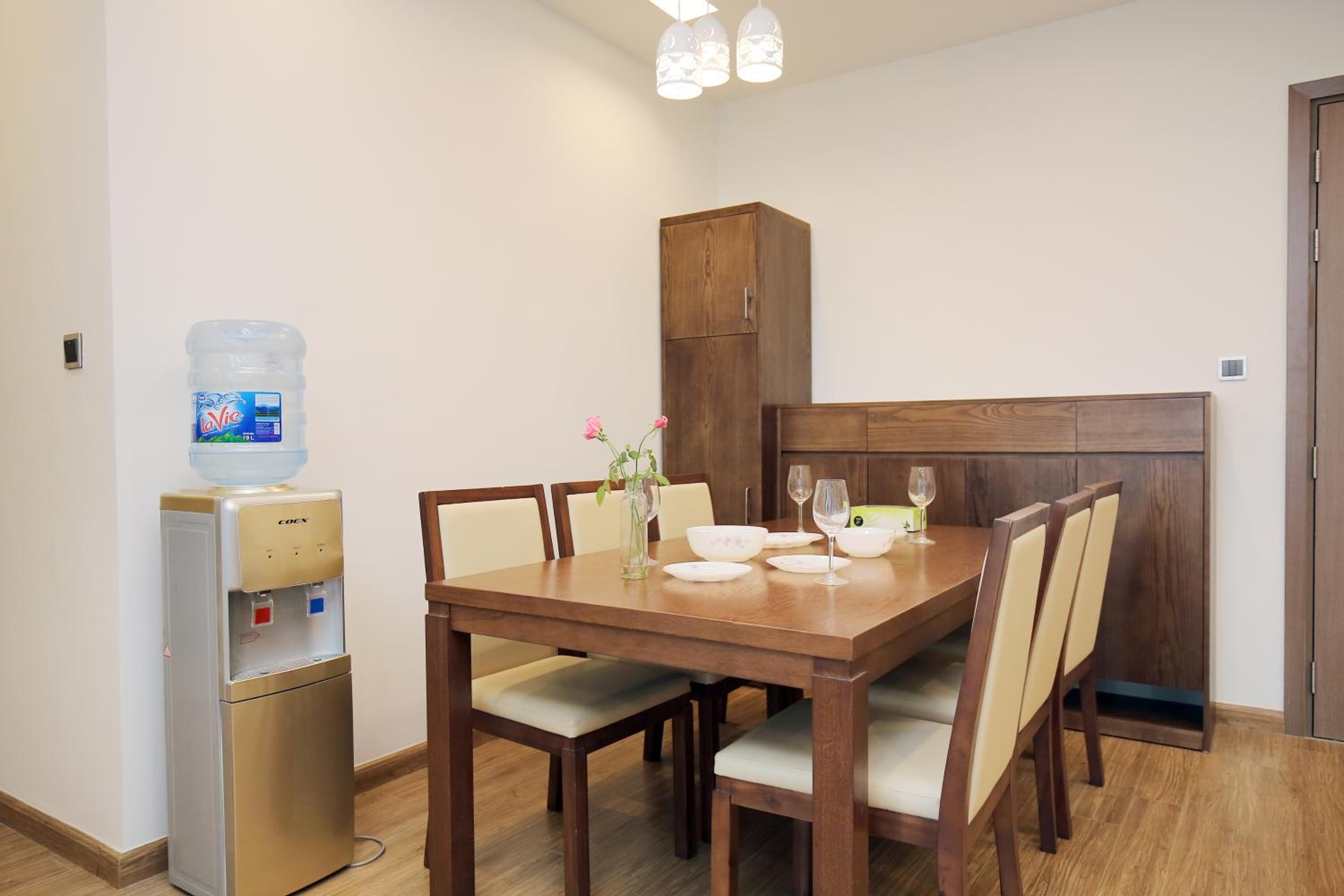 Investland- Vinhomes Metropolis one, two, three, four bedrooms