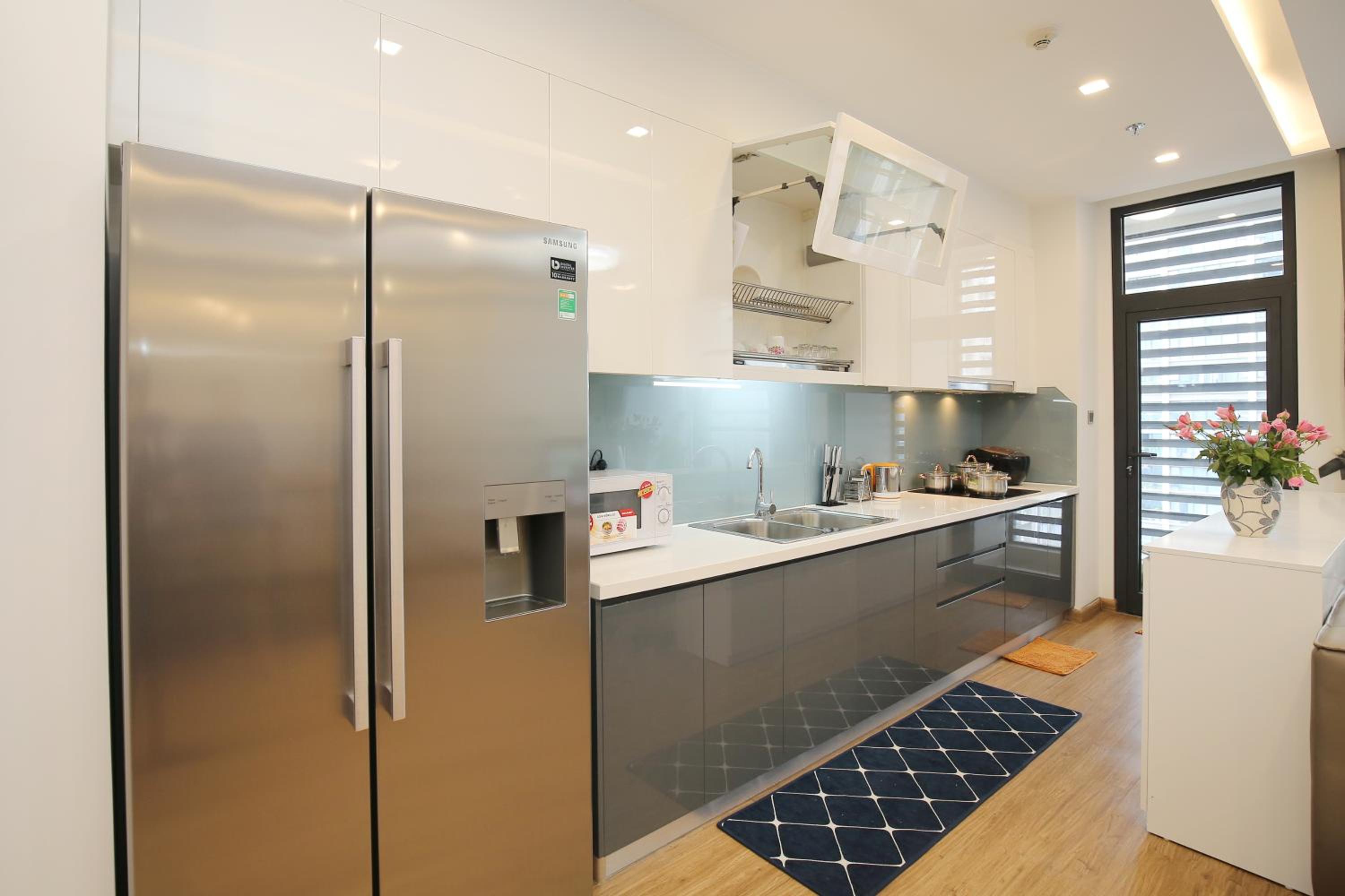 Investland- Vinhomes Metropolis one, two, three, four bedrooms