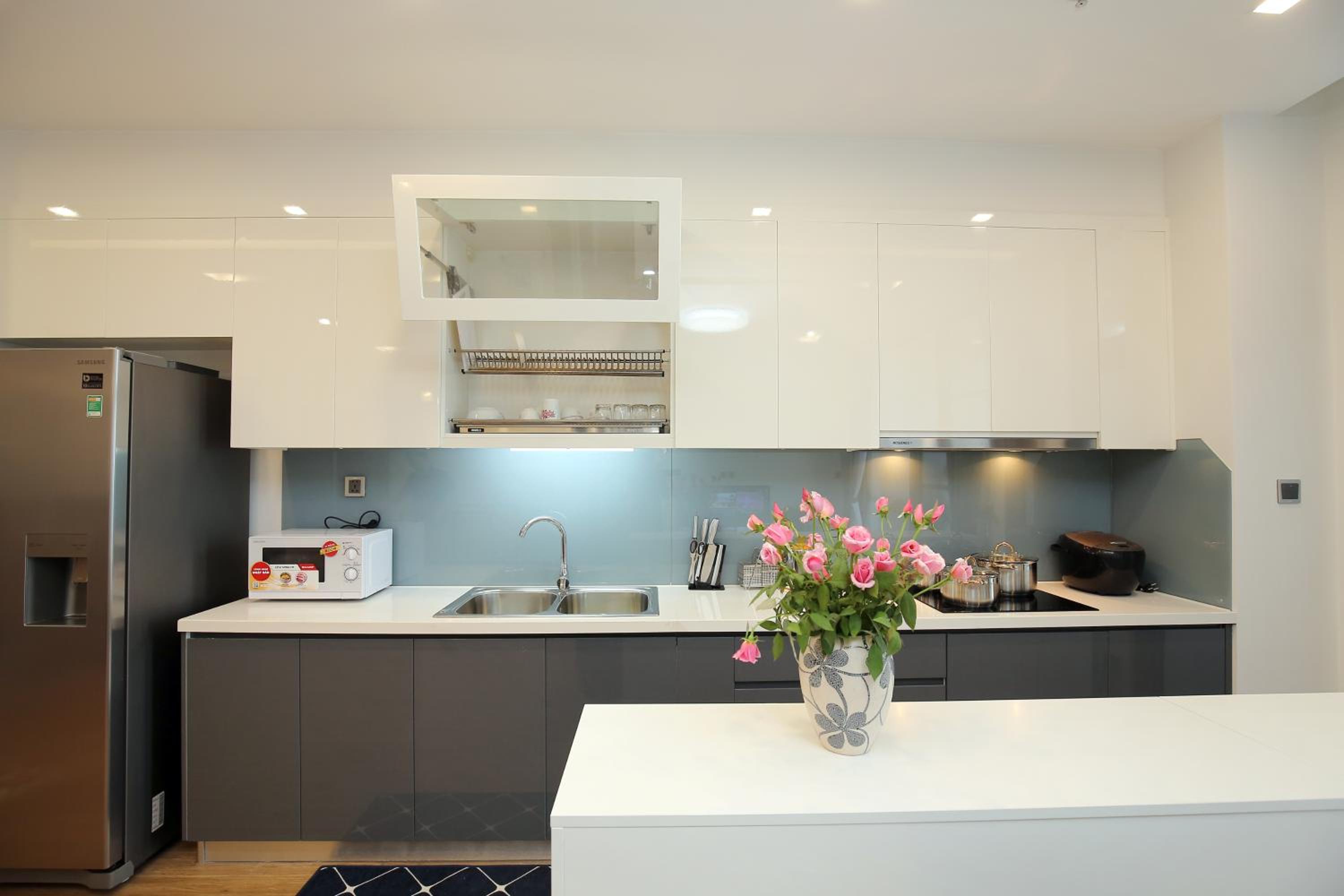 Investland- Vinhomes Metropolis one, two, three, four bedrooms