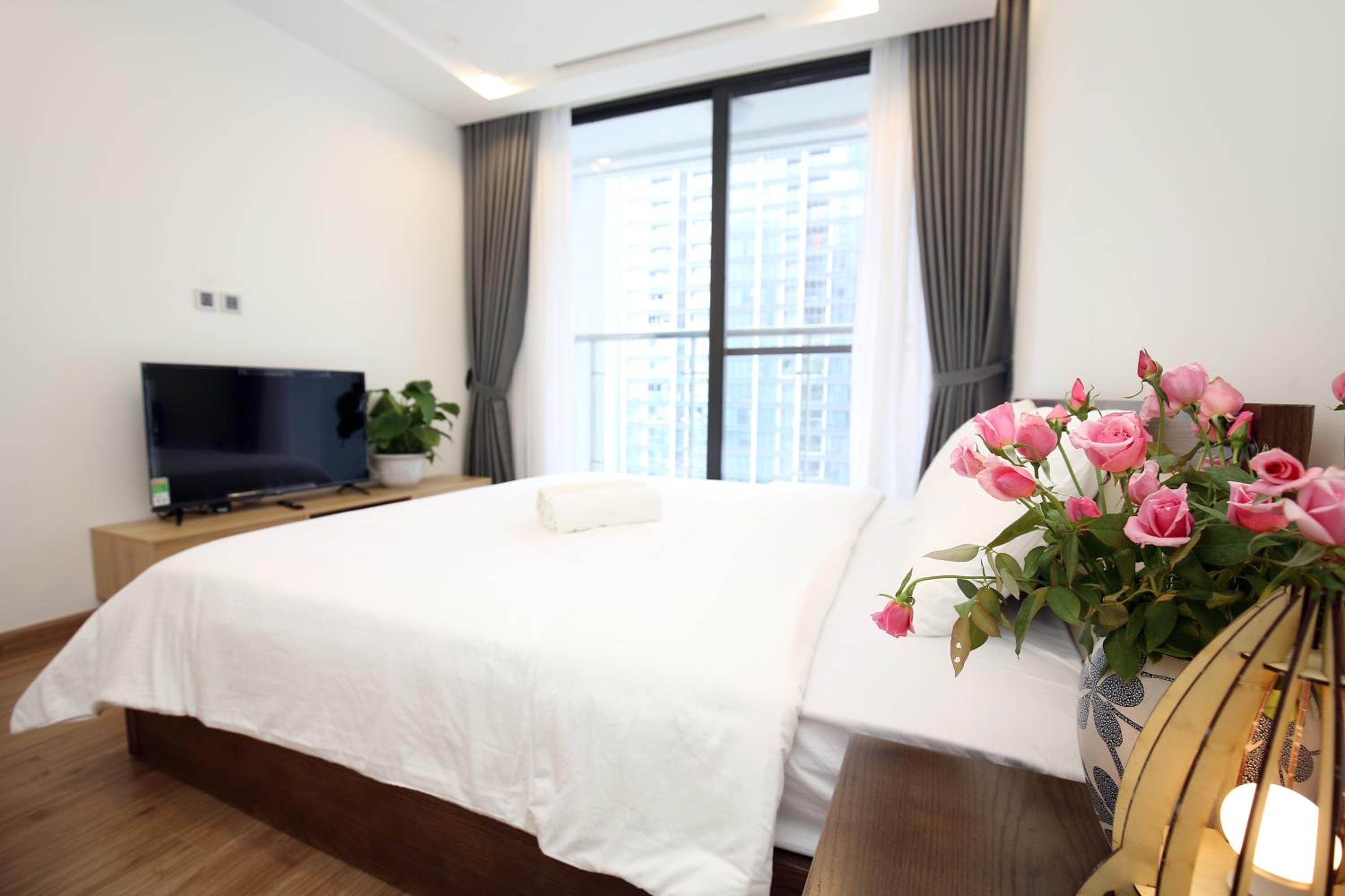 Investland- Vinhomes Metropolis one, two, three, four bedrooms