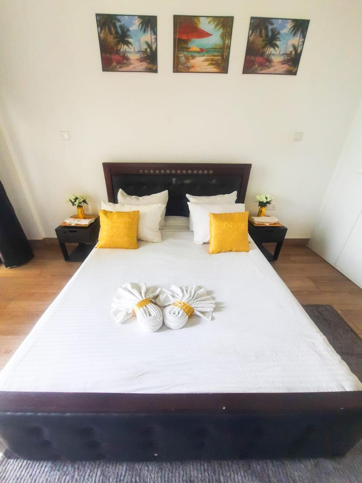 Bgee Apartments