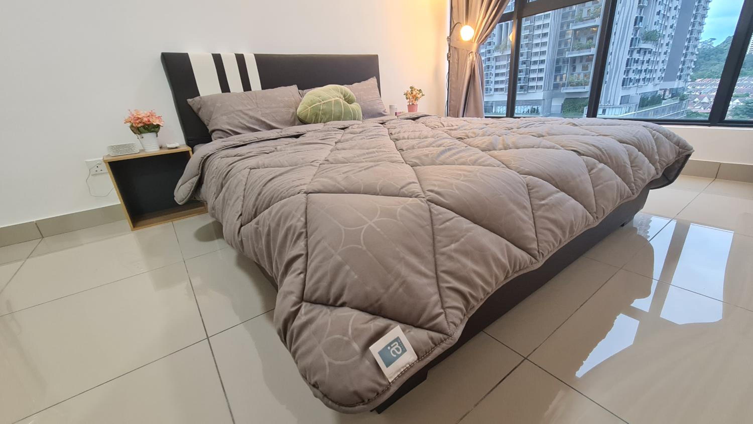 Luxury 5STAR 2Room Resort Suite Mid Valley Sunway Kuala Lumpur by Stayz Suites