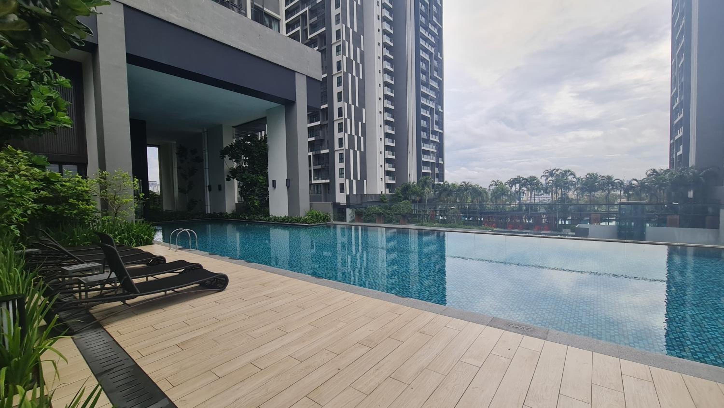 Luxury 5STAR 2Room Resort Suite Mid Valley Sunway Kuala Lumpur by Stayz Suites