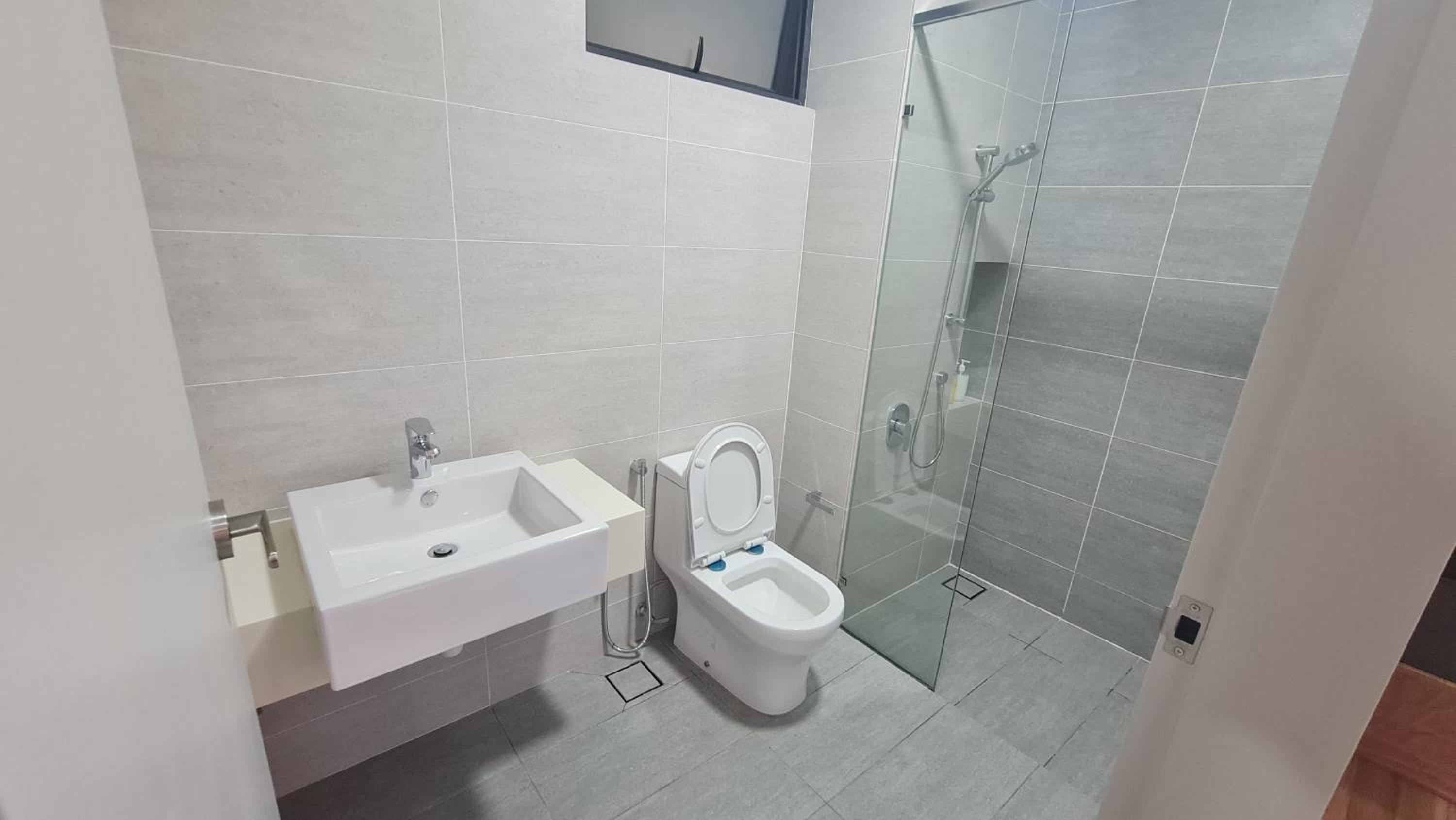 Luxury 5STAR 2Room Resort Suite Mid Valley Sunway Kuala Lumpur by Stayz Suites