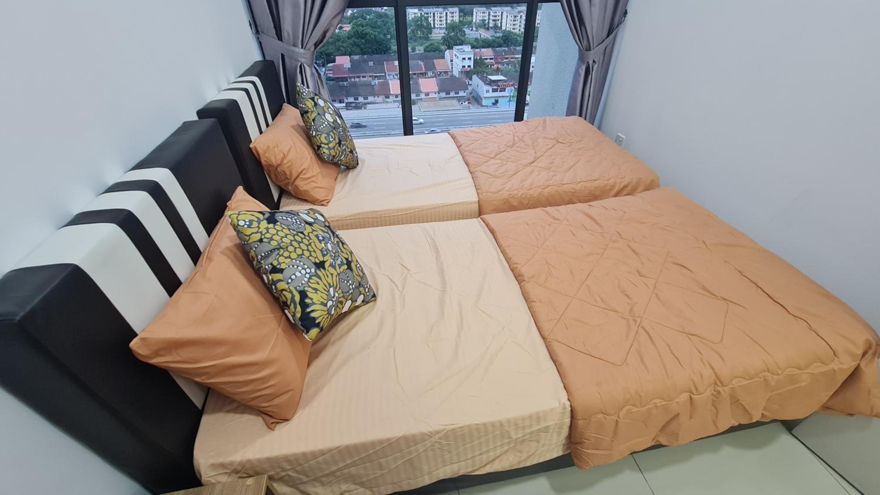 Luxury 5STAR 2Room Resort Suite Mid Valley Sunway Kuala Lumpur by Stayz Suites