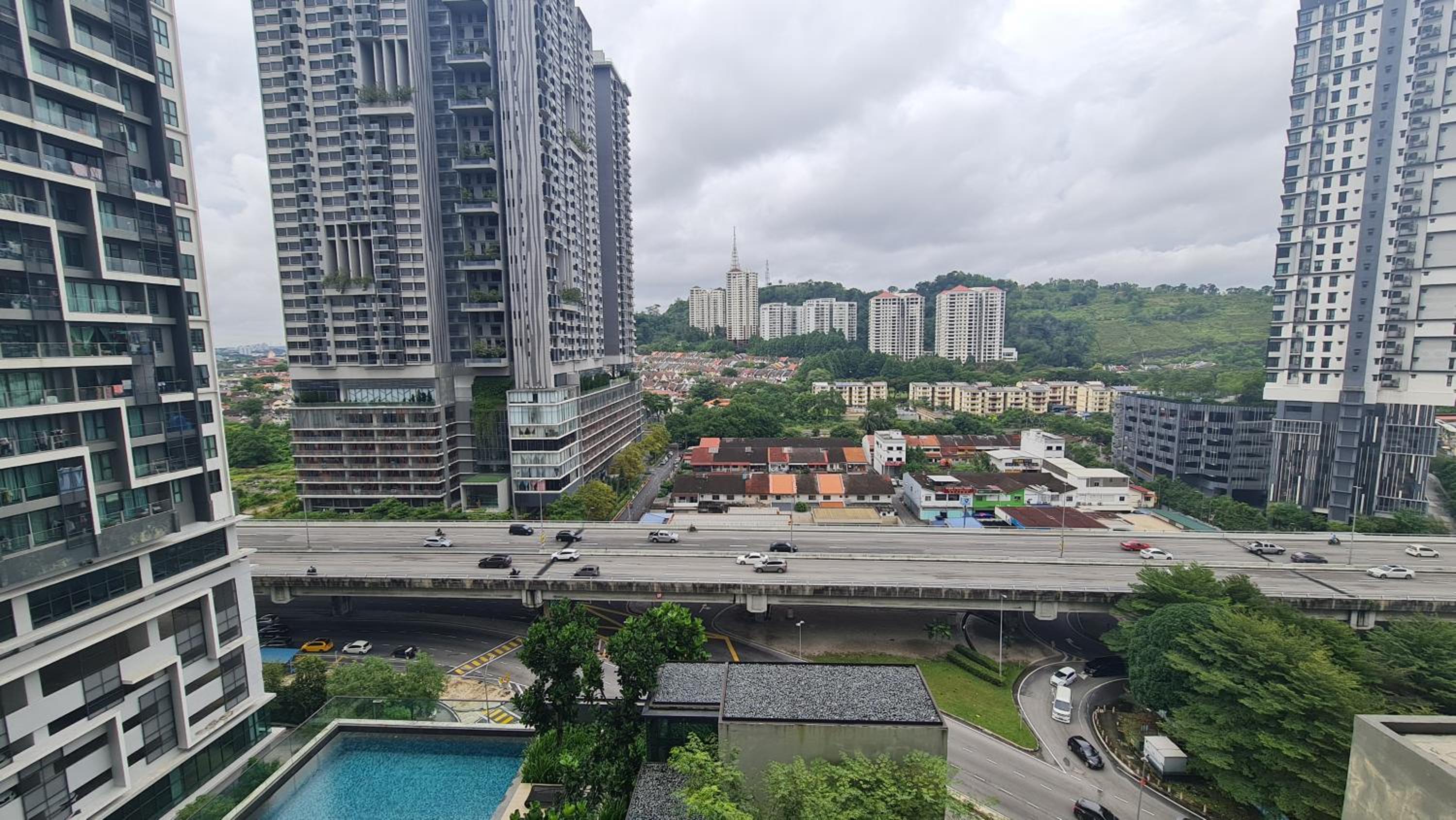 Luxury 5STAR 2Room Resort Suite Mid Valley Sunway Kuala Lumpur by Stayz Suites