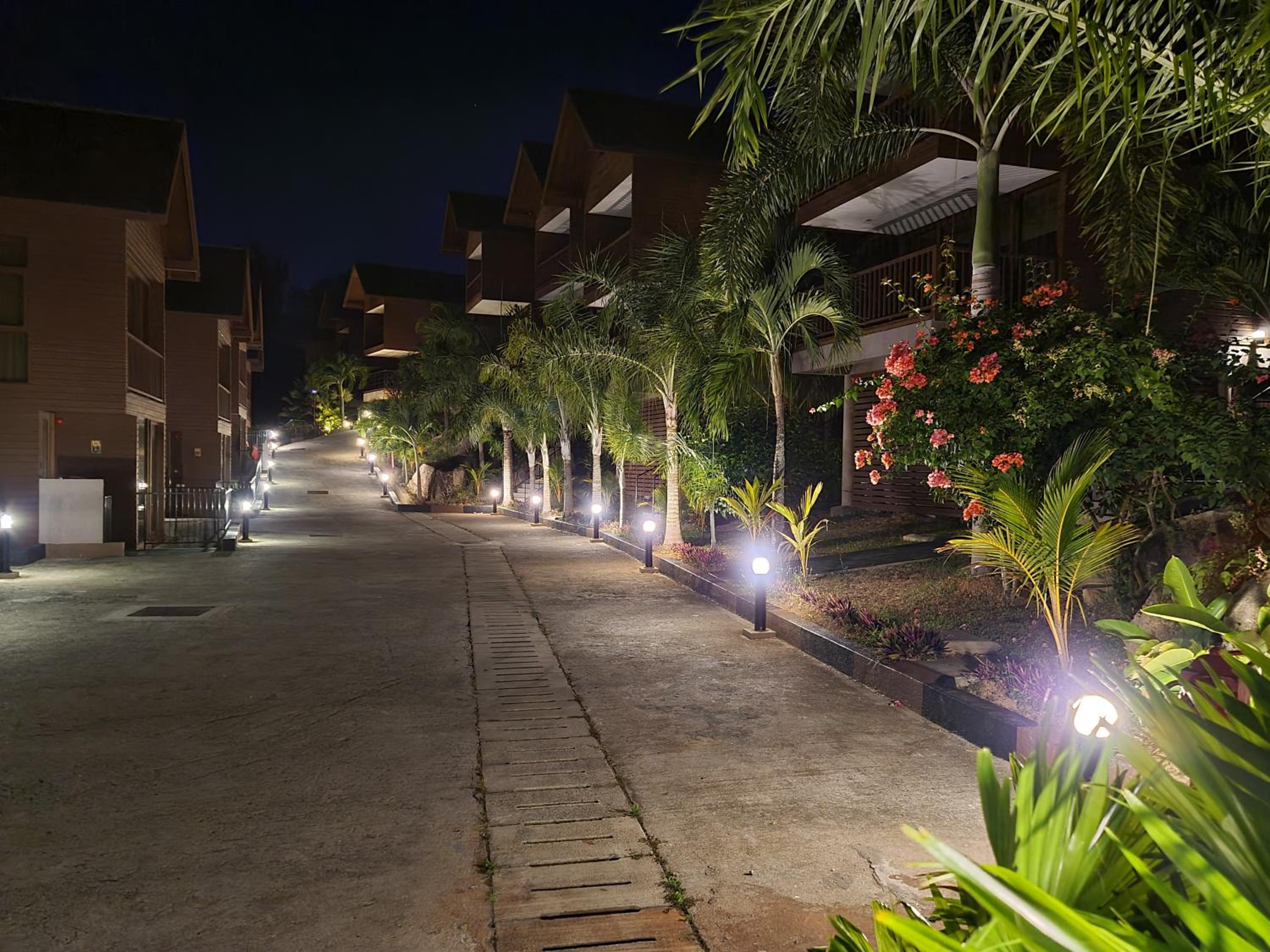 Oceanica Resort Seychelles