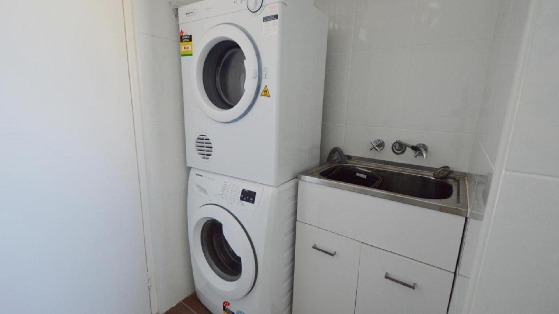 Suncrest 4 - Lifestyle Yamba