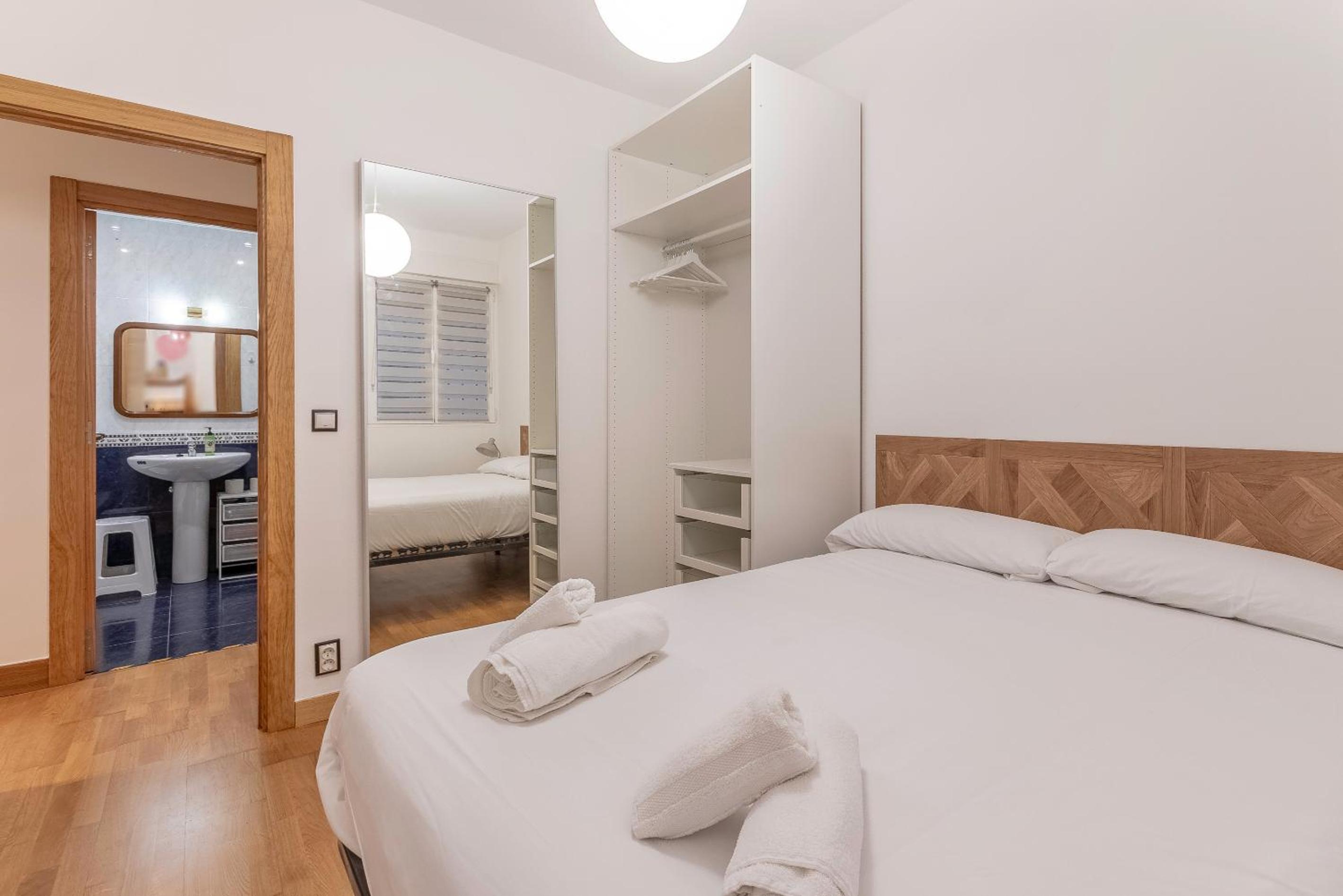 Bilbao Market with parking by Aston Rentals