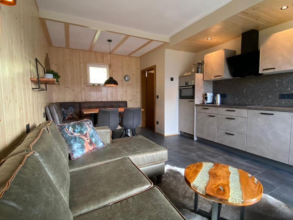 Nocky Mountains Lodge and Apartment