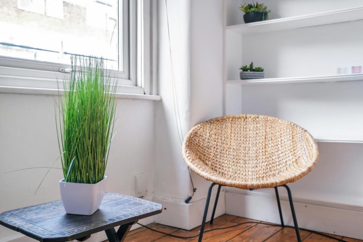 London Spacious 3 Bedroom House, Fulham By MDPS