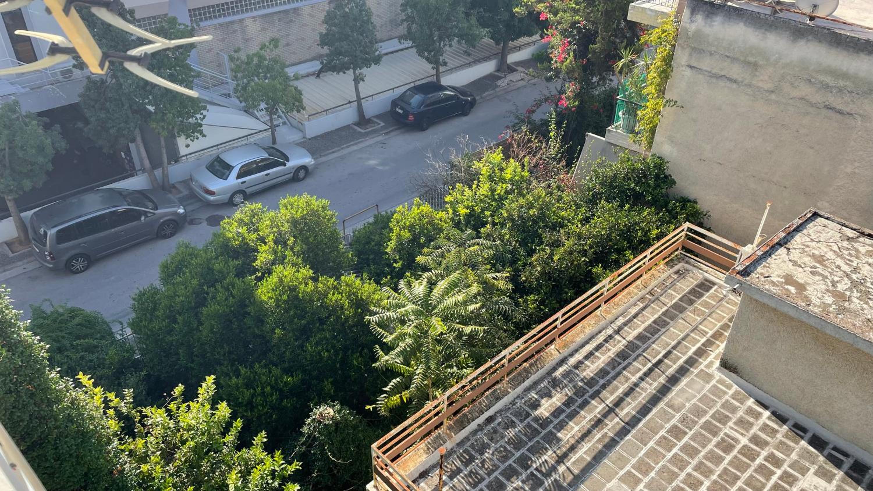 Awesome Home 3' from Metro (M3) Station Agia Paraskevi