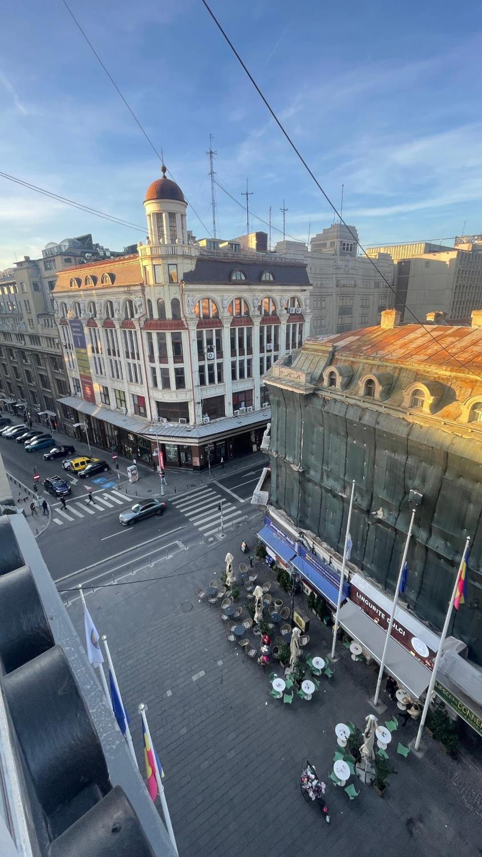 Studio Old Town City Center Calea Victoriei view 3