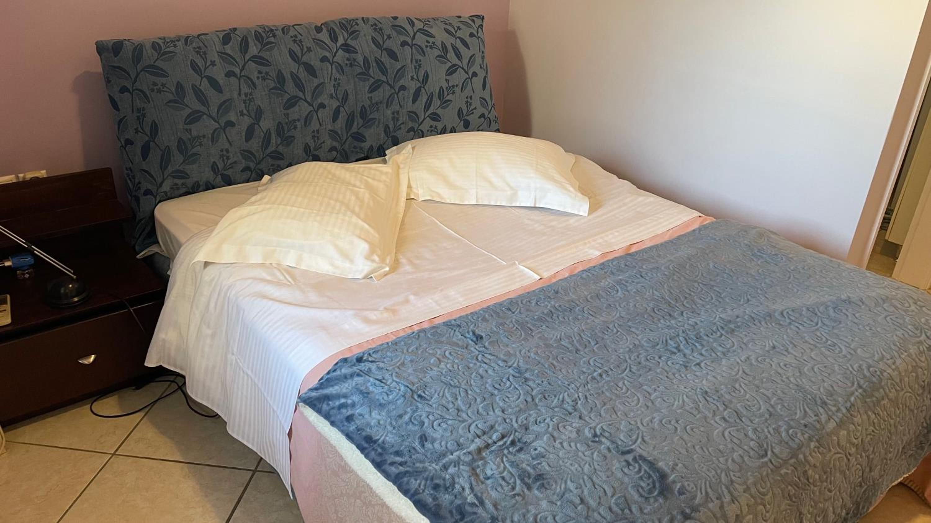 Awesome Home 3' from Metro (M3) Station Agia Paraskevi