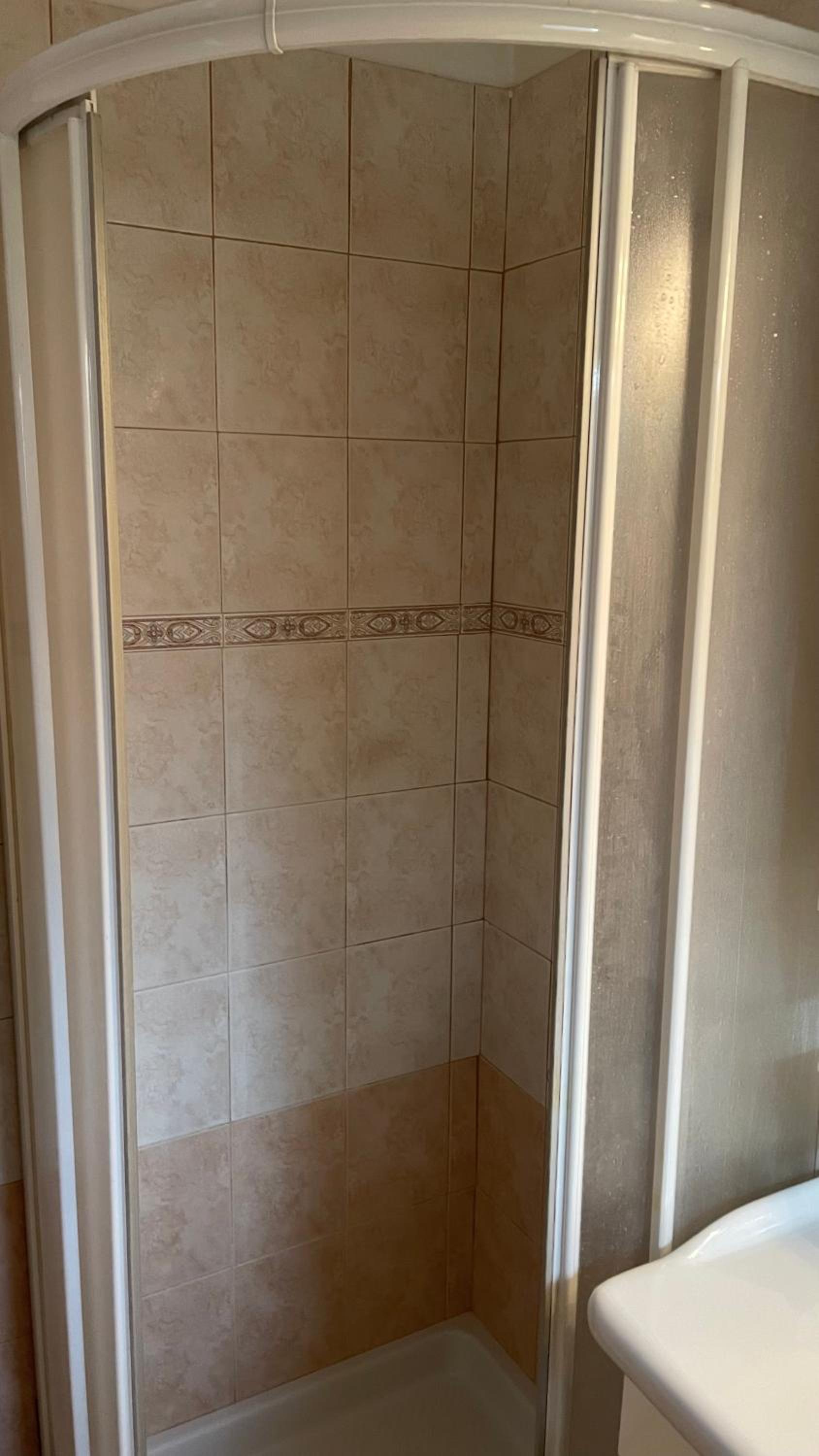 Awesome Home 3' from Metro (M3) Station Agia Paraskevi