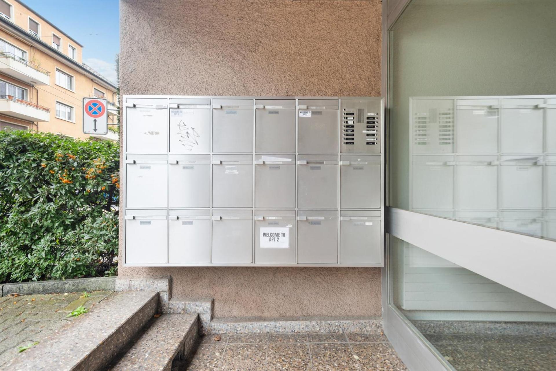 Photo 52