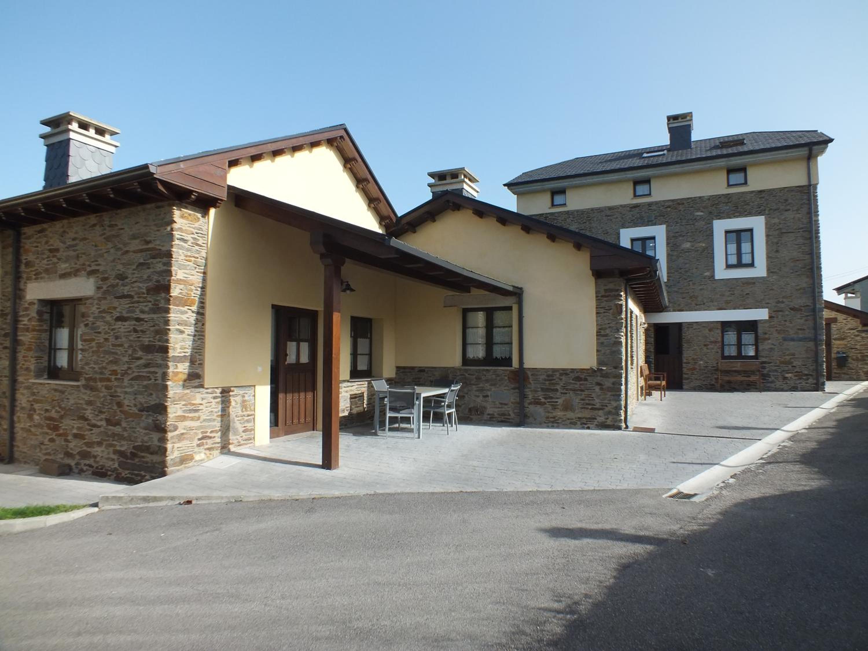 Photo 38