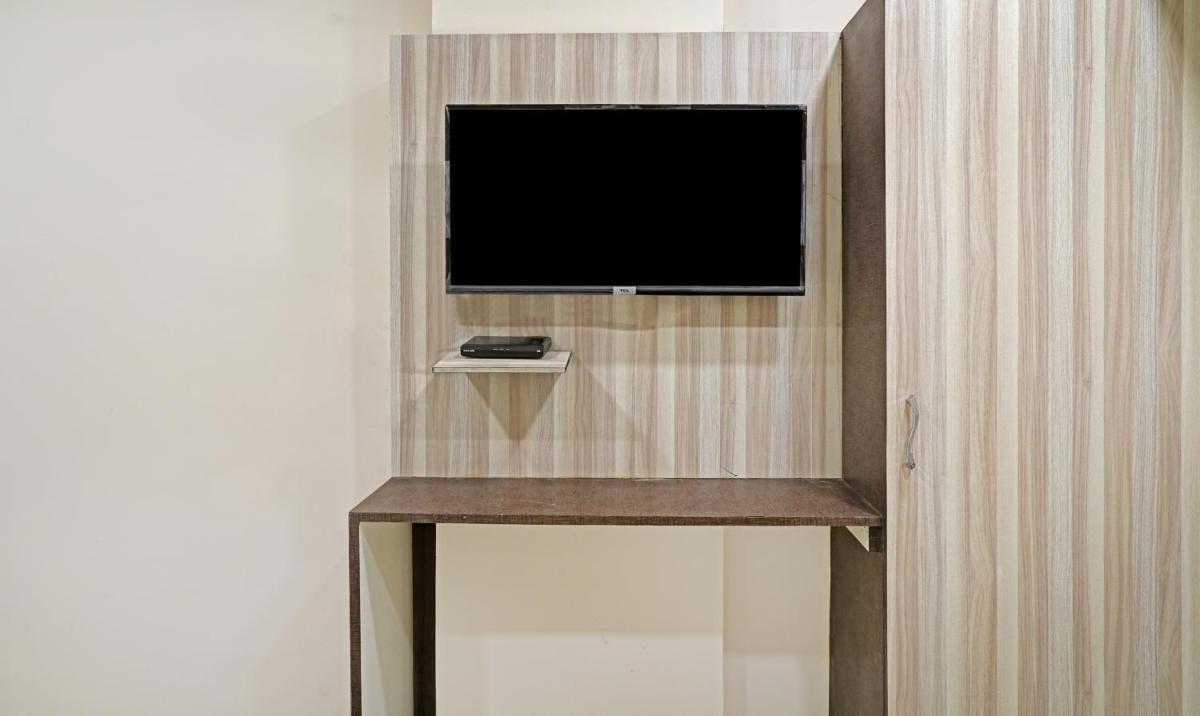 hotel reception