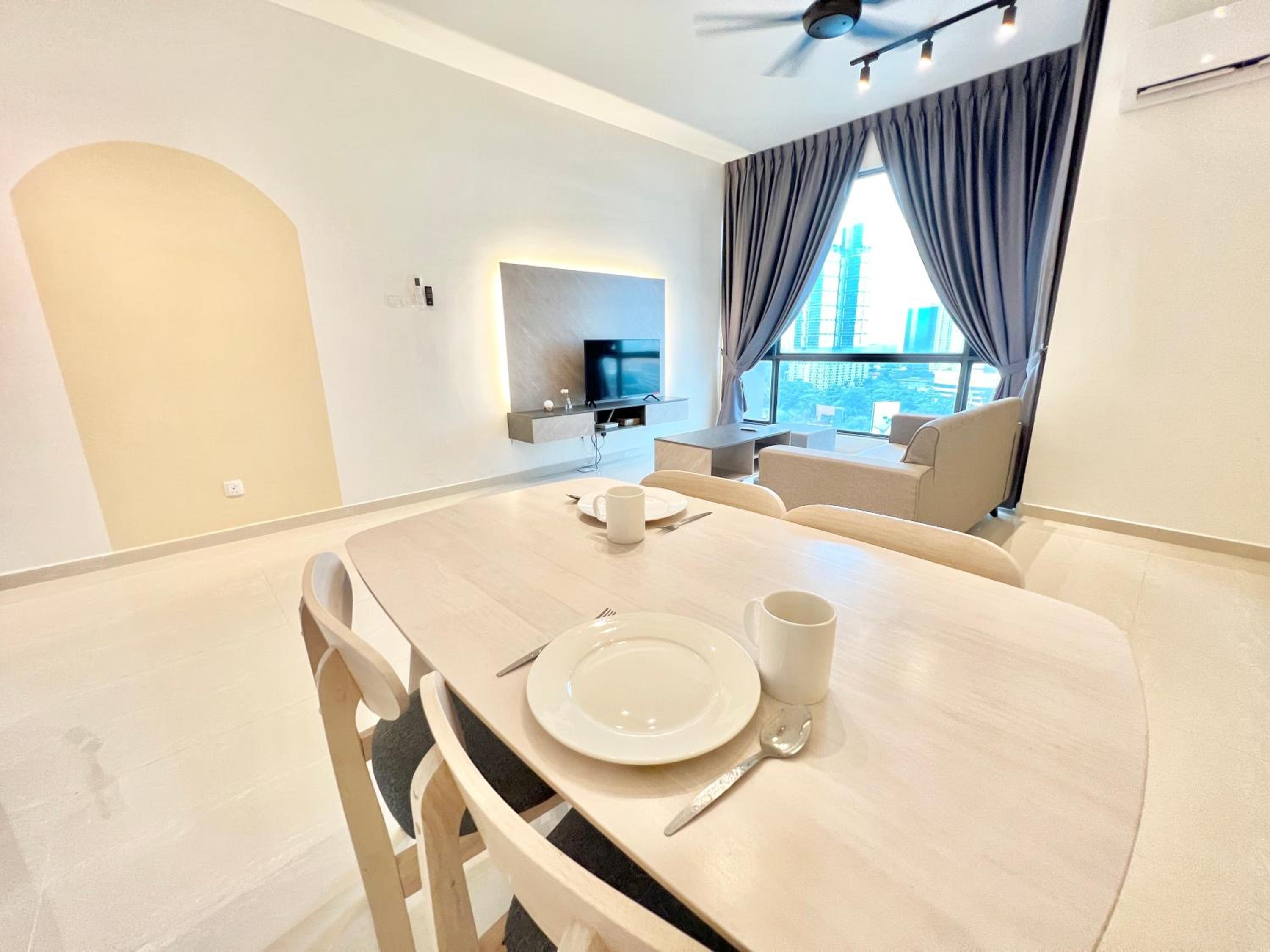 SKS Pavillion Residence Suites by Luxecocoo CK Johor Bahru