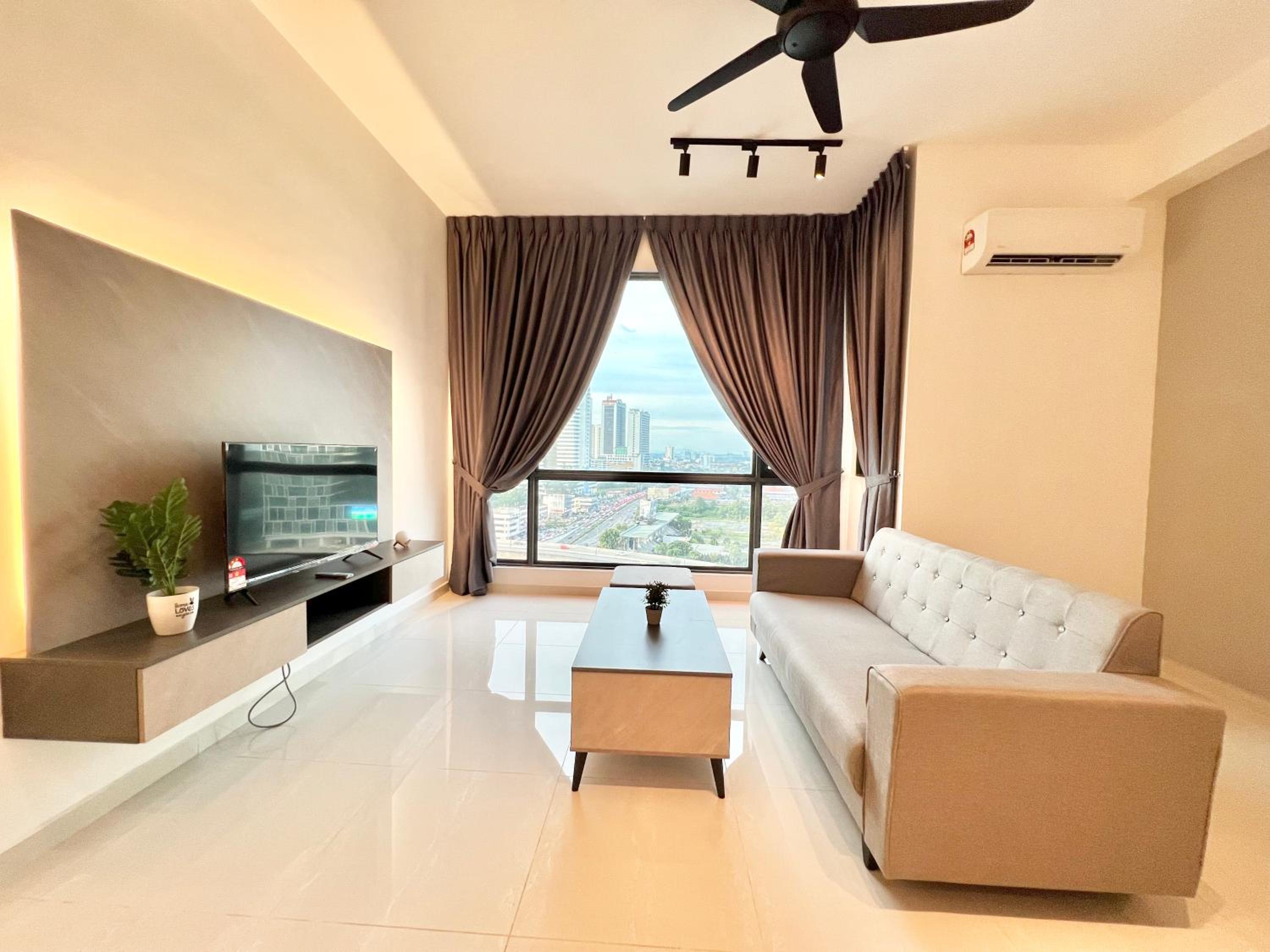 SKS Pavillion Residence Suites by Luxecocoo CK Johor Bahru