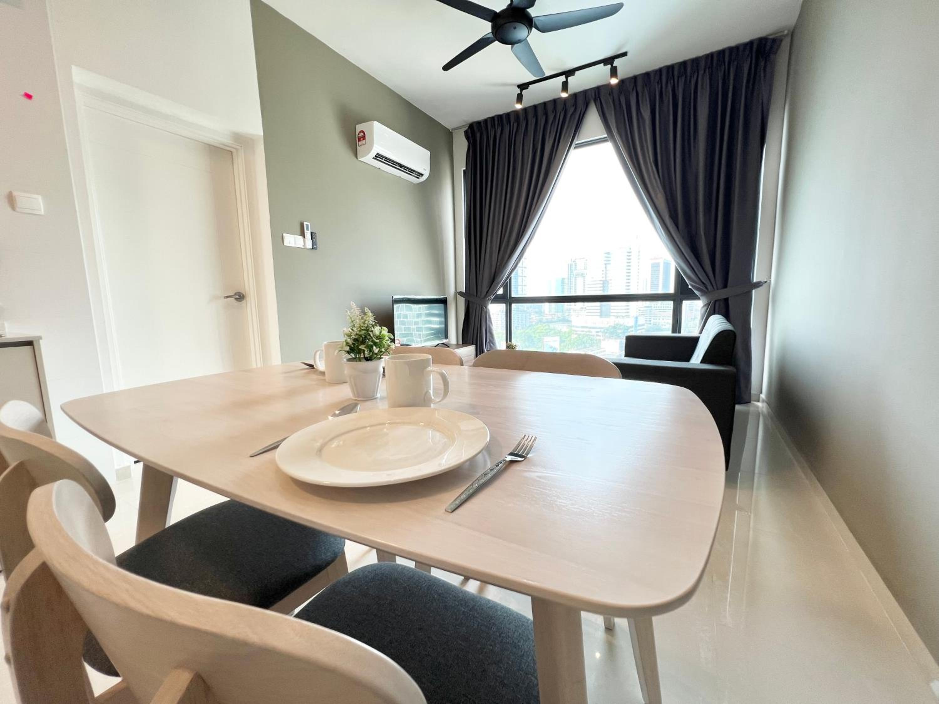 SKS Pavillion Residence Suites by Luxecocoo CK Johor Bahru