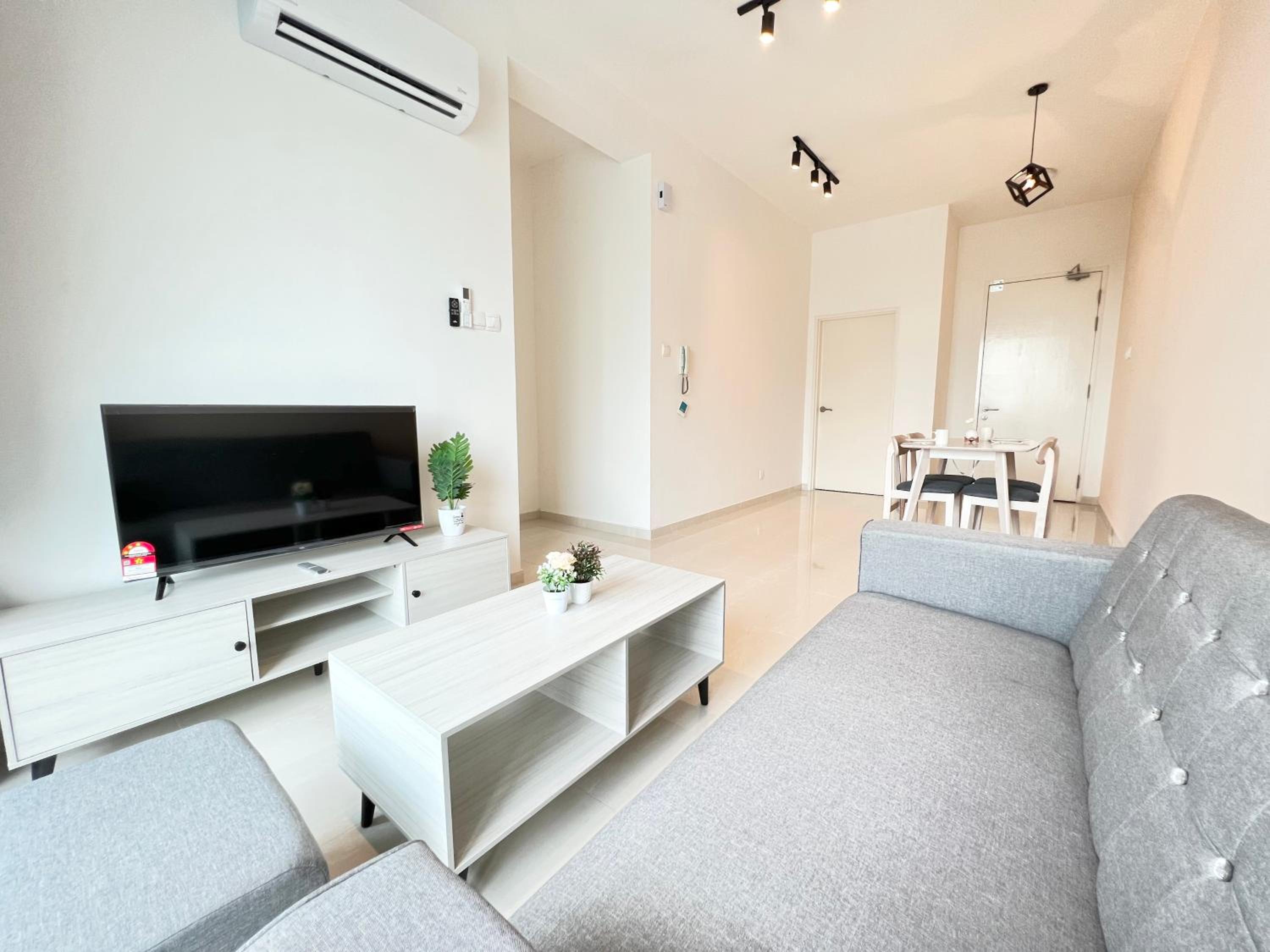 SKS Pavillion Residence Suites by Luxecocoo CK Johor Bahru